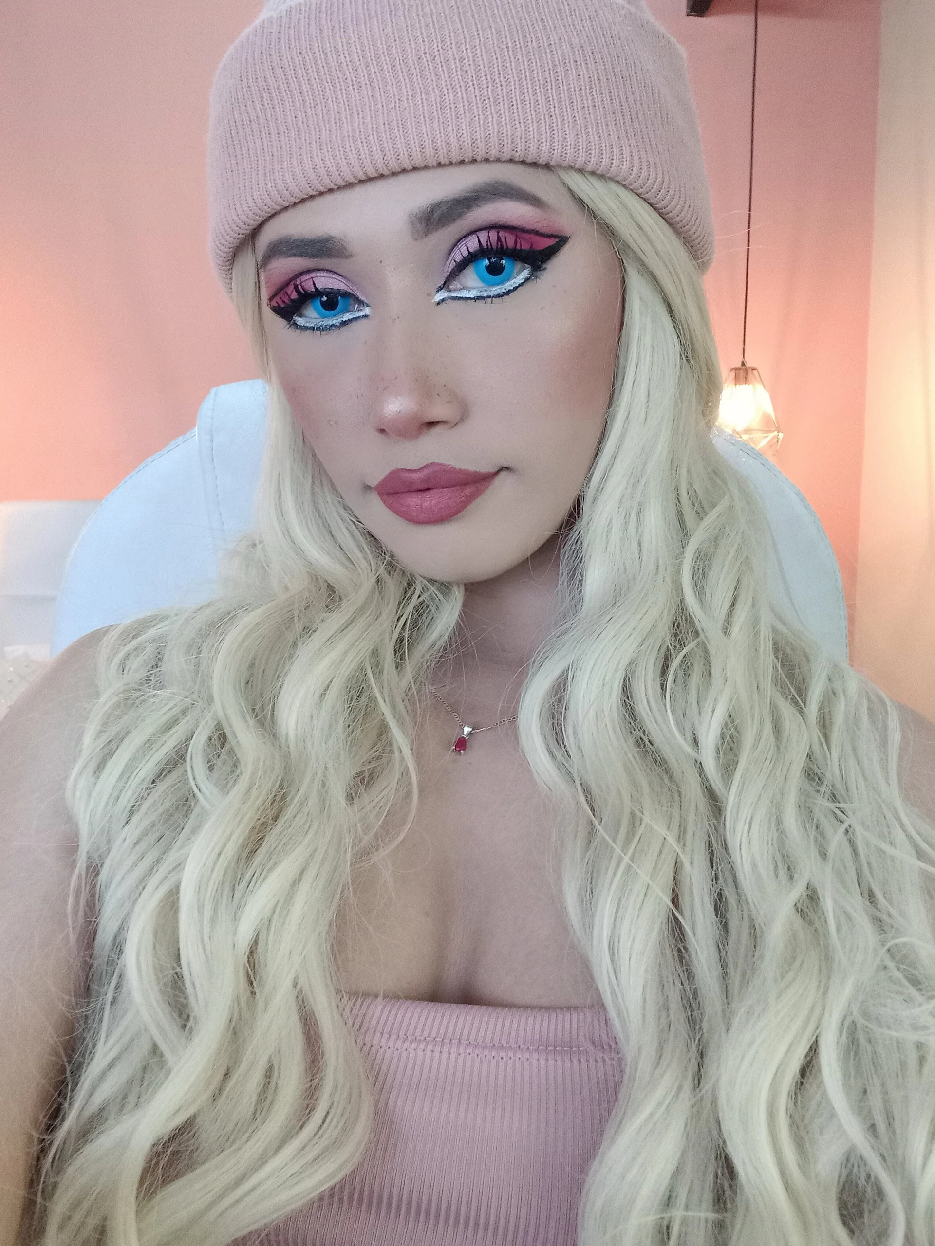 XXX Porn Photo of Nude Emma23__ 25