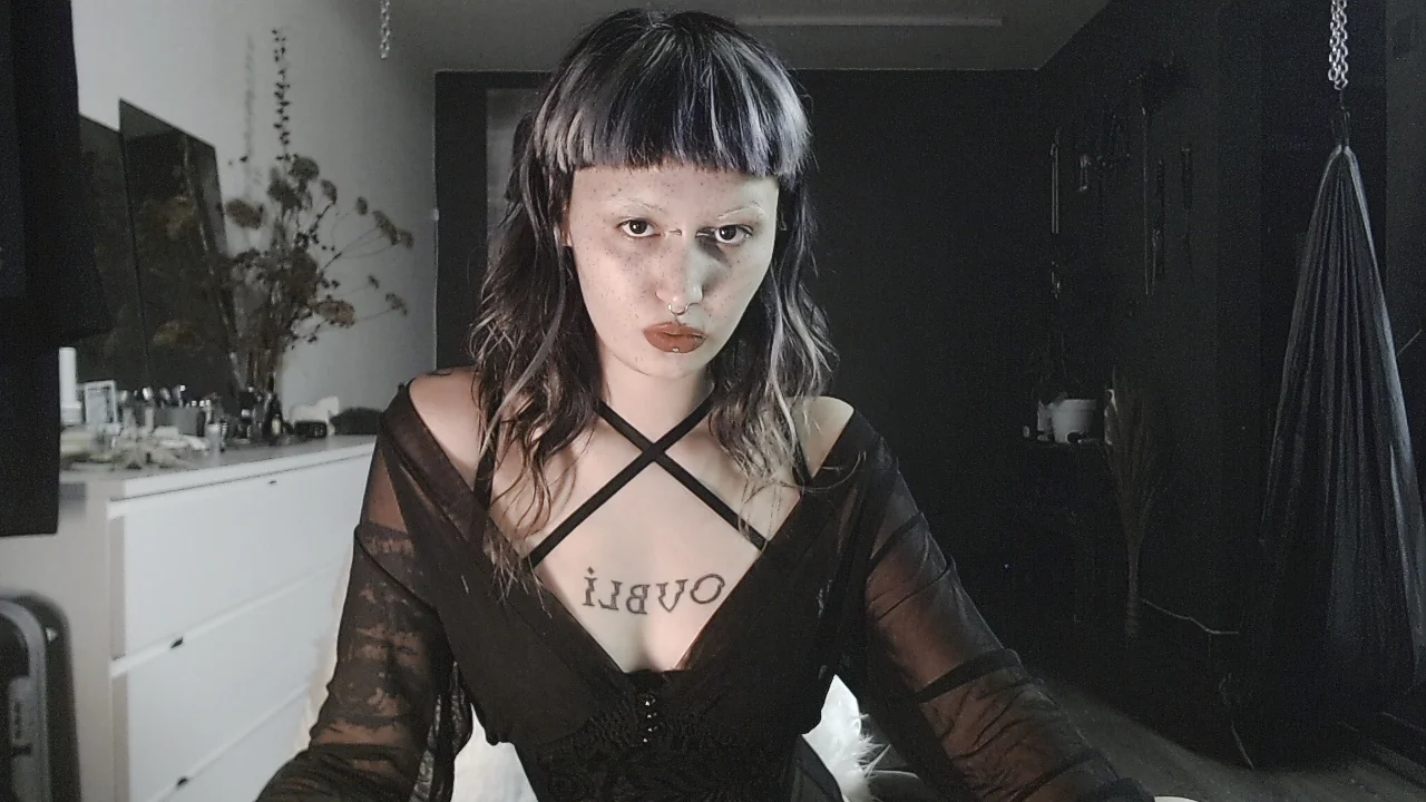 XXX Porn Photo of Nude god_x_girl 6