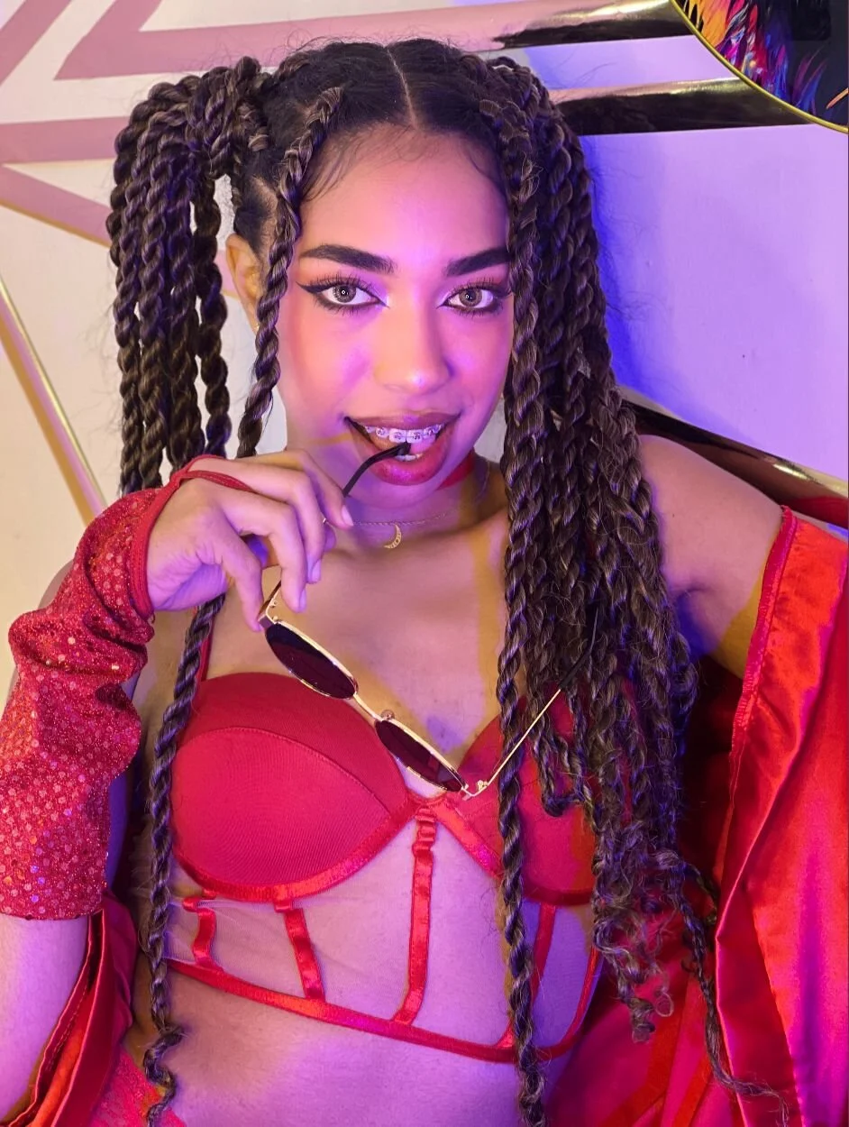 XXX Porn Photo of Nude dulce_brown01 12