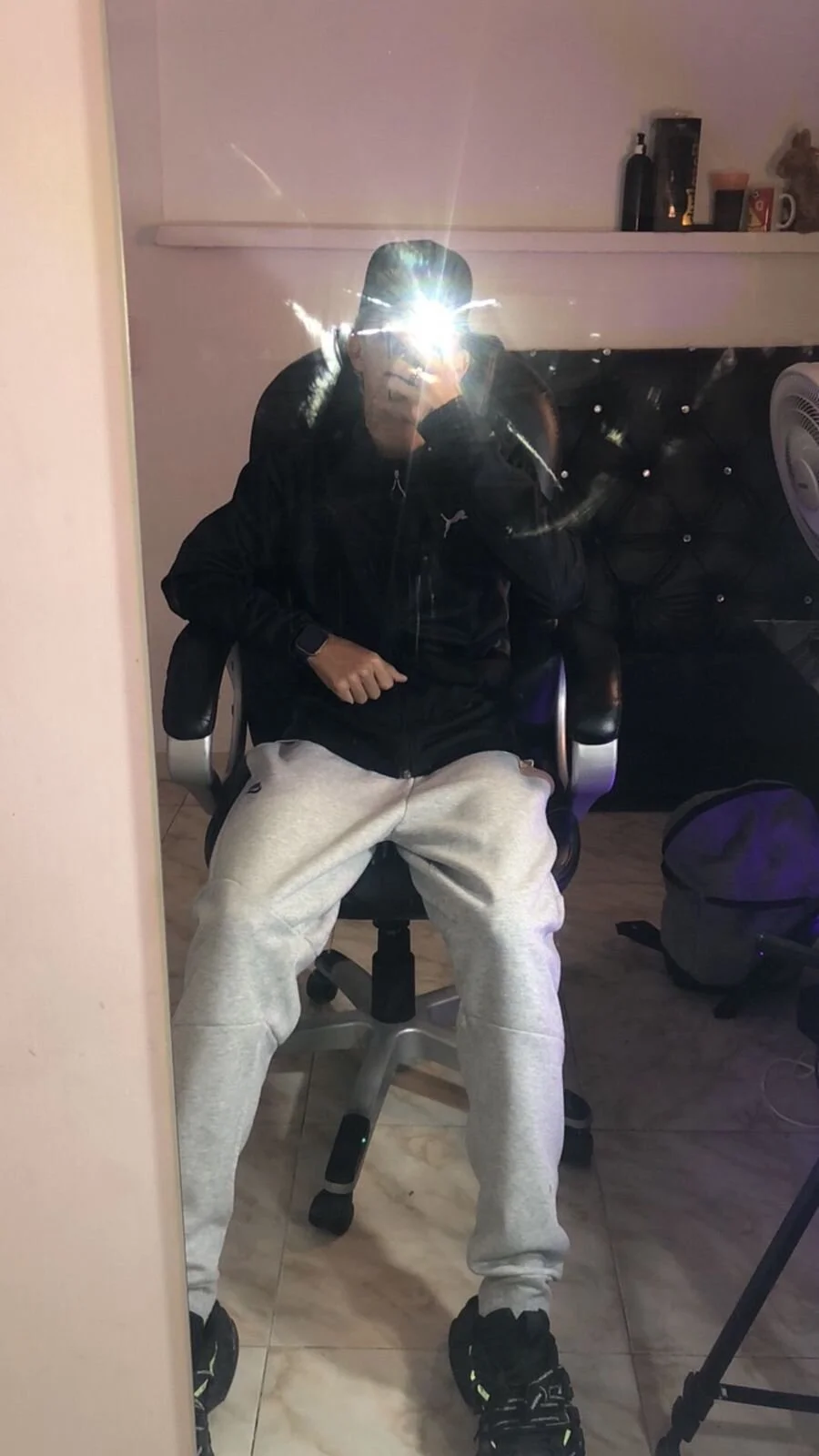 XXX Porn Photo of Nude Jaames_Boy 5