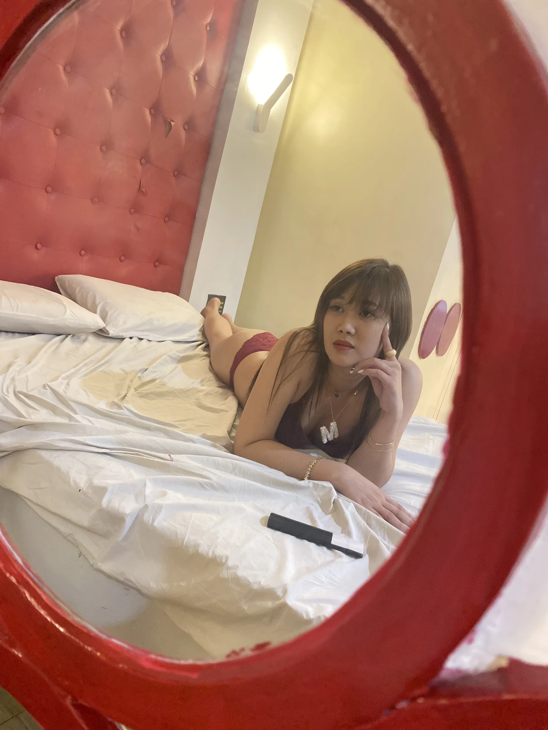 XXX Porn Photo of Nude JuicyFoxCock 8