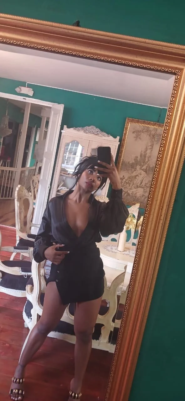 XXX Porn Photo of Nude Miss_Benz 1