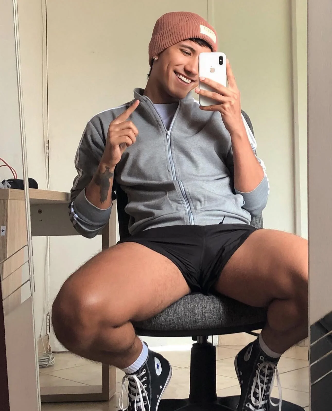 XXX Porn Photo of Nude emilio_rivs 18