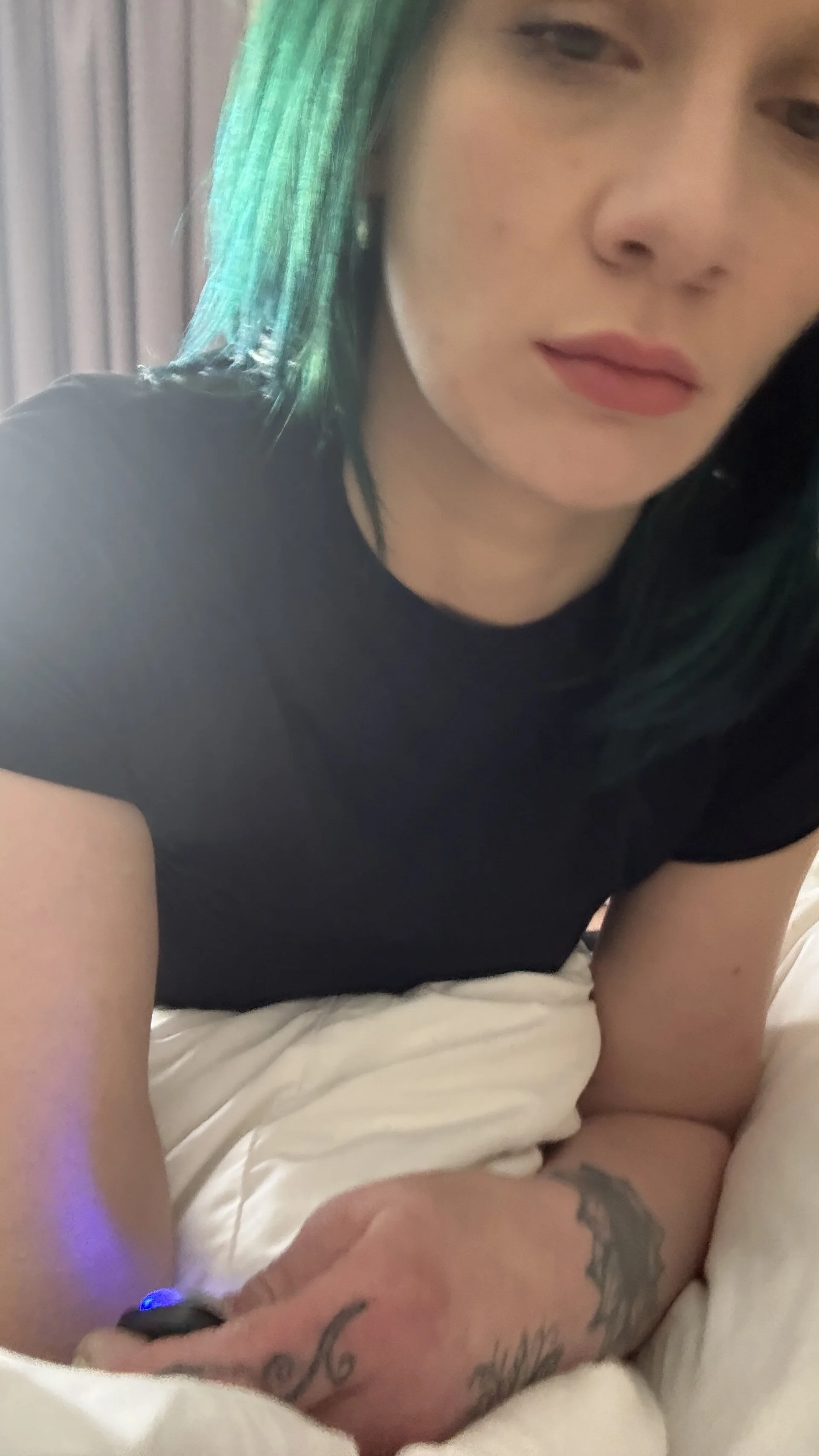 XXX Porn Photo of Nude bluntbeautyxo 1