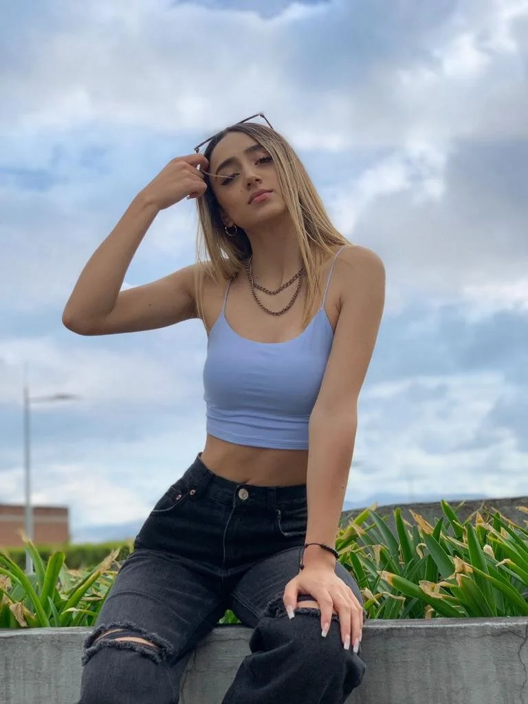 XXX Porn Photo of Nude April_se 11