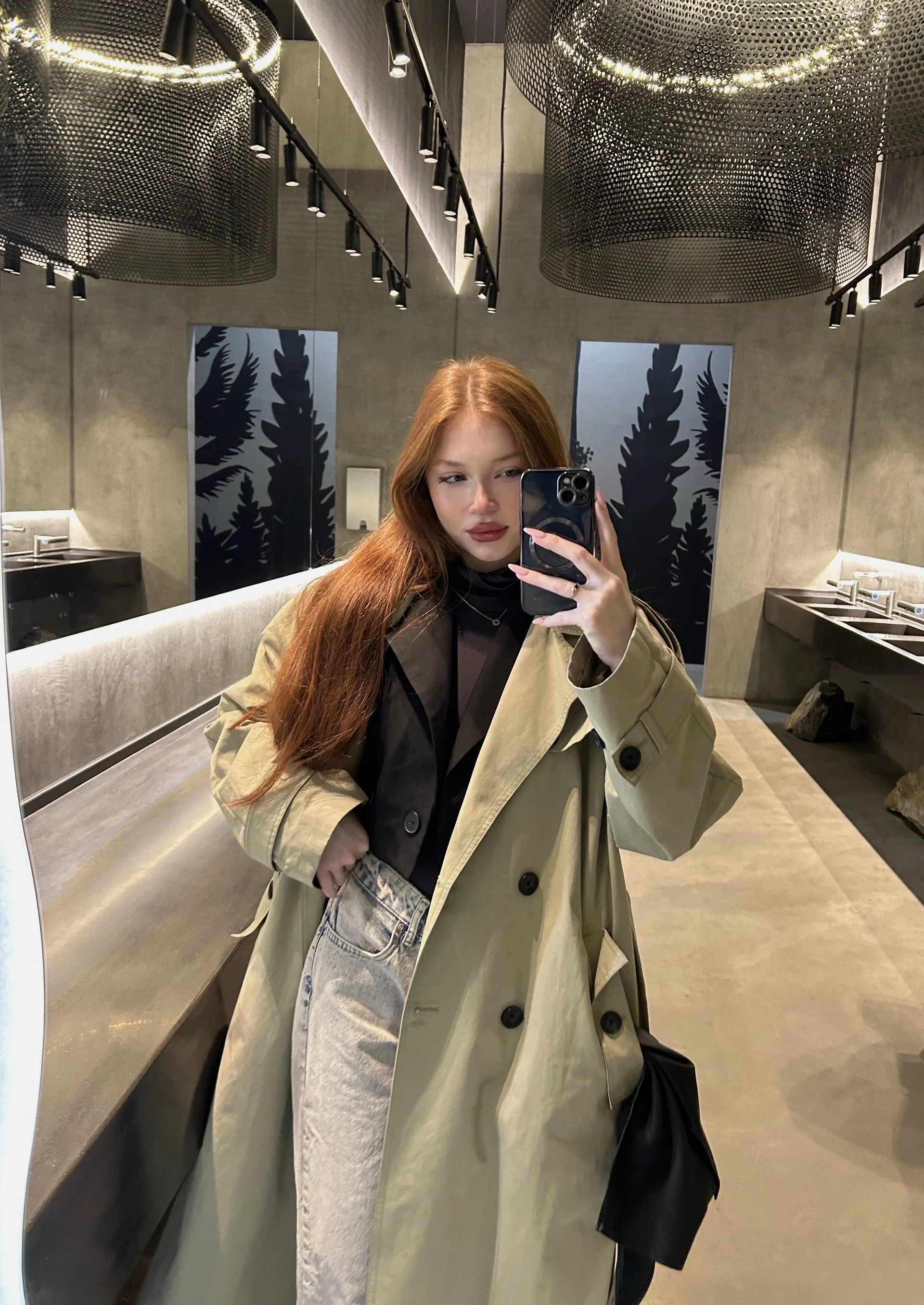 XXX Porn Photo of Nude elizabethgoddess 4