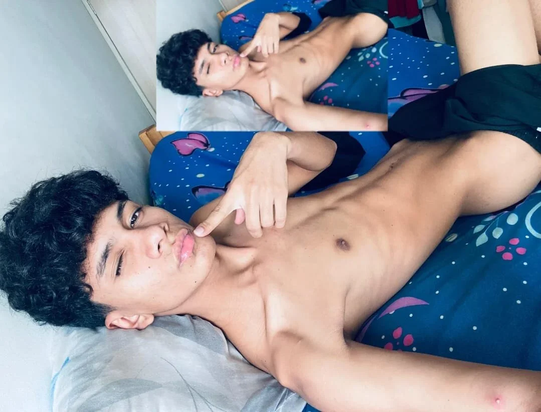 XXX Porn Photo of Nude AVENGER_BOYS2026 17