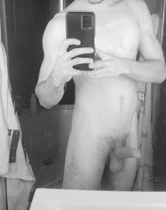 XXX Porn Photo of Nude DampedRear 2
