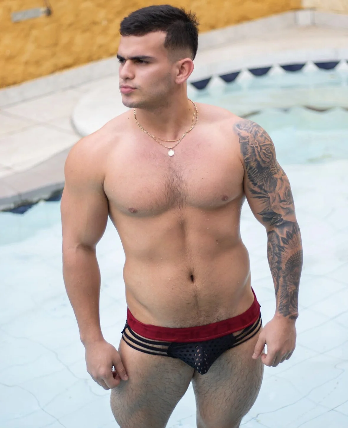 XXX Porn Photo of Nude Ricardogo19 18