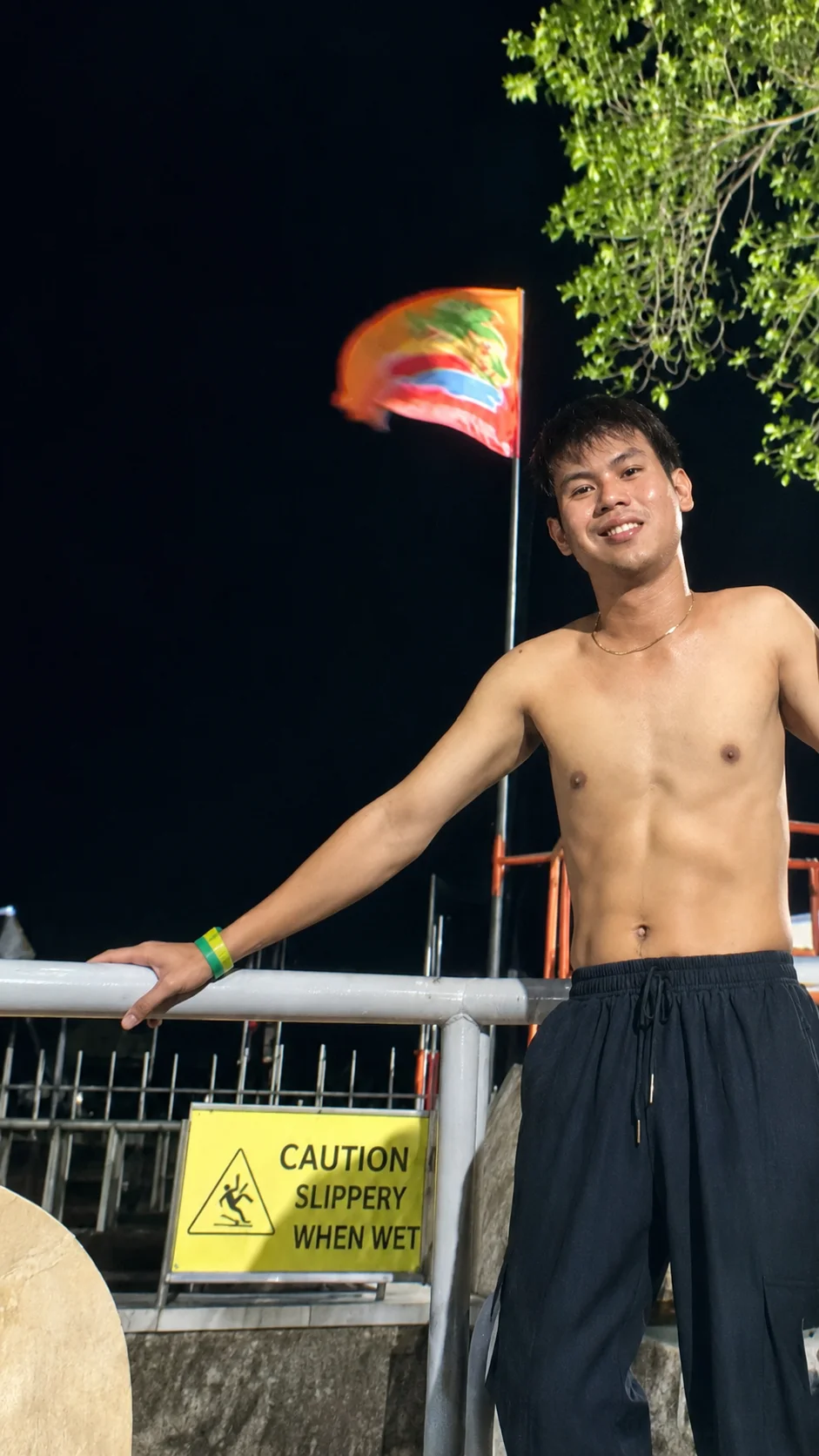XXX Porn Photo of Nude Asianboy_2000 2