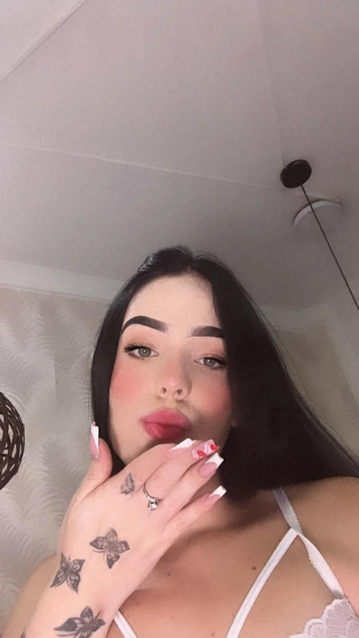 XXX Porn Photo of Nude Ammy_Connor1 17