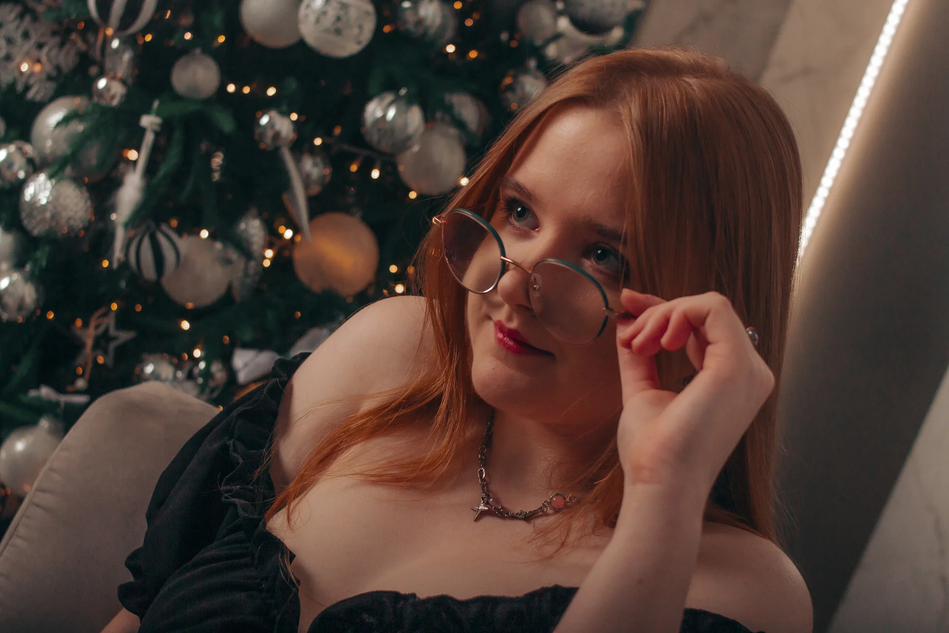 XXX Porn Photo of Nude bonnie_wright 12