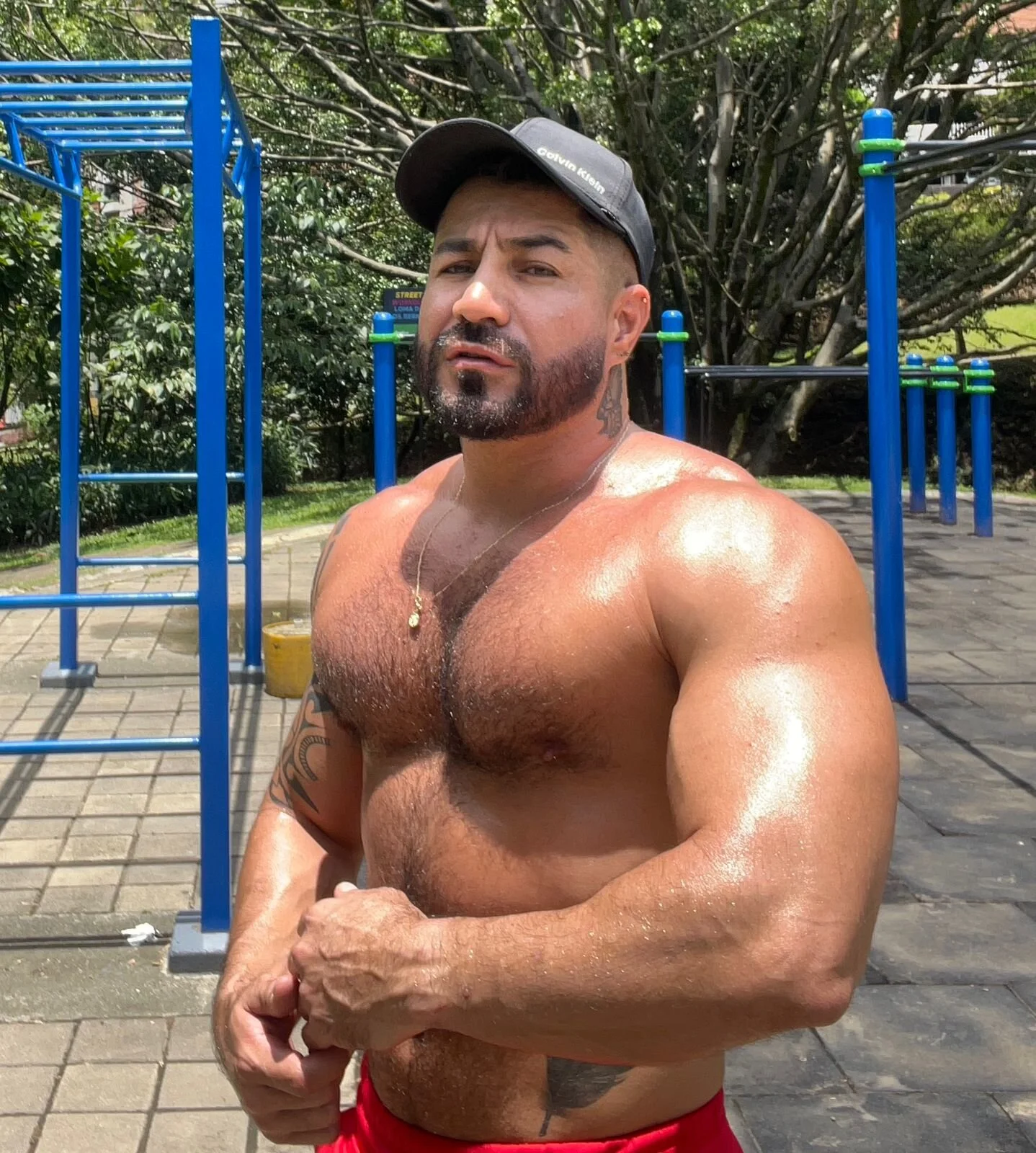 XXX Porn Photo of Nude tizziano_castillo_ 10