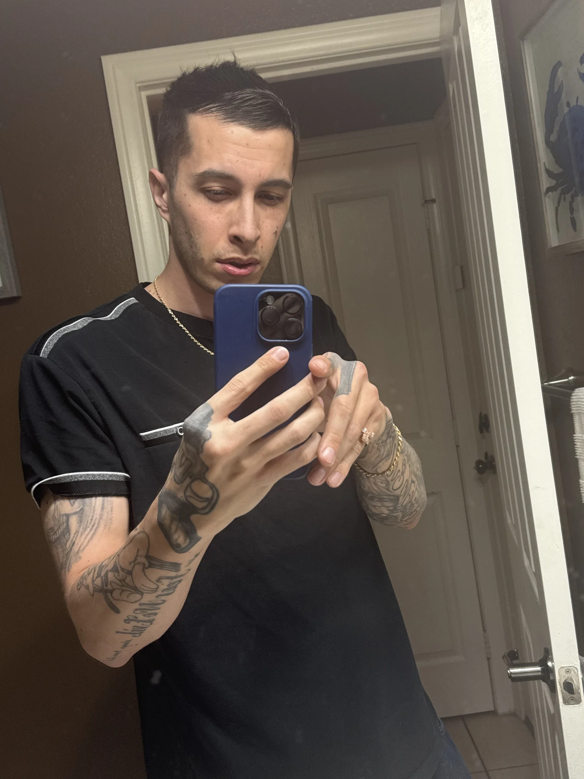 XXX Porn Photo of Nude JuicyJoshy 168