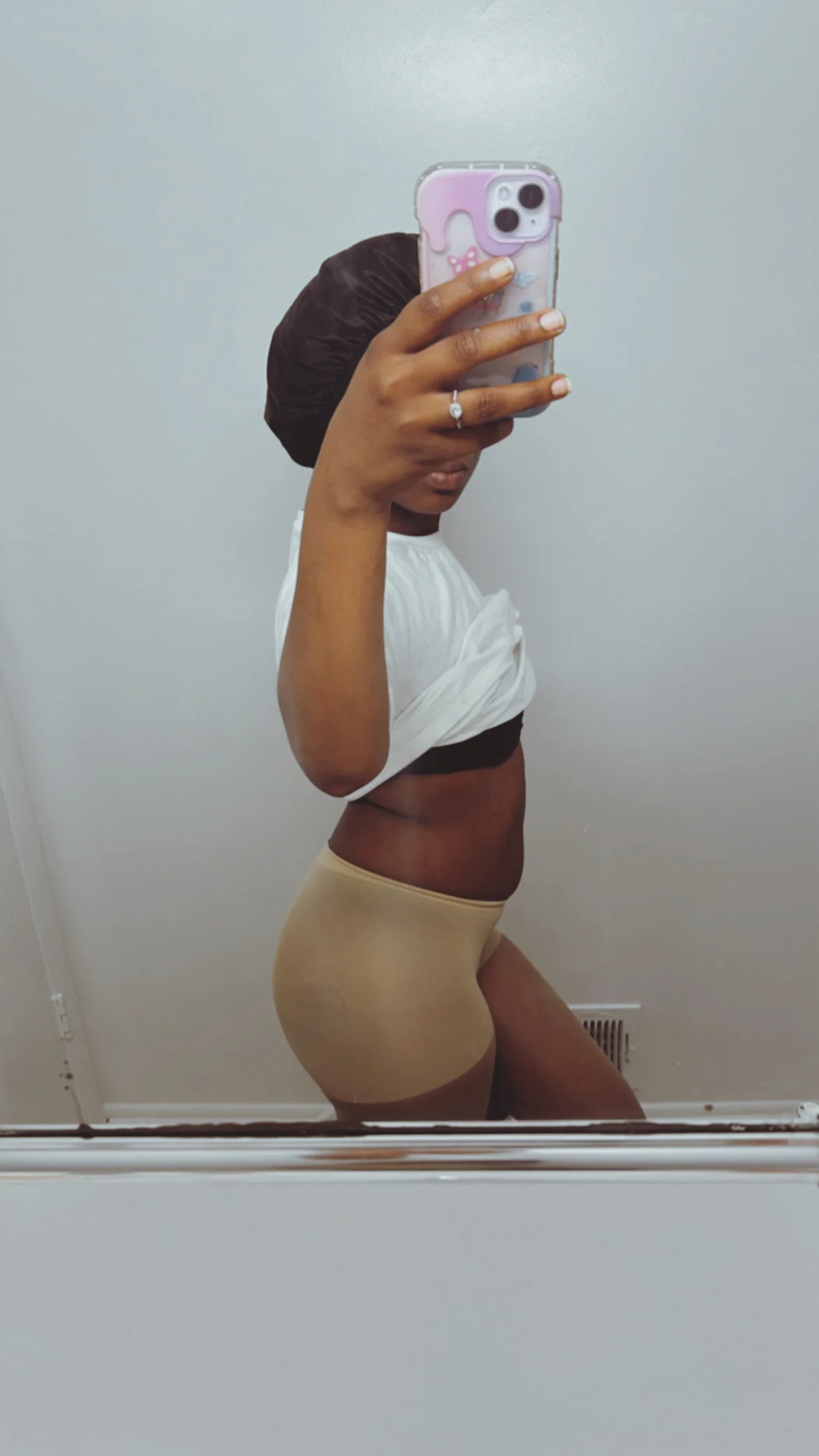 XXX Porn Photo of Nude FreakyyButterCupp 9