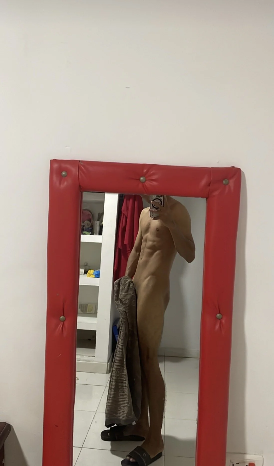 XXX Porn Photo of Nude thecamilo 1