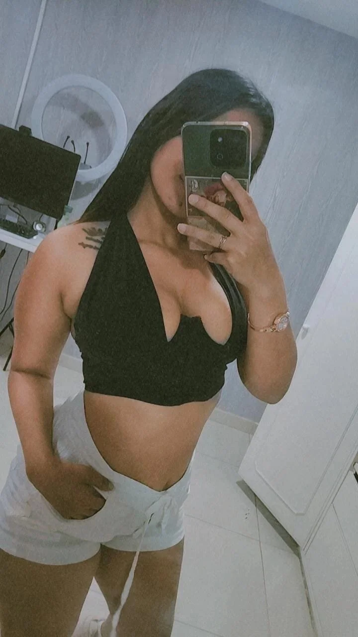 XXX Porn Photo of Nude Mia_belve_a 1