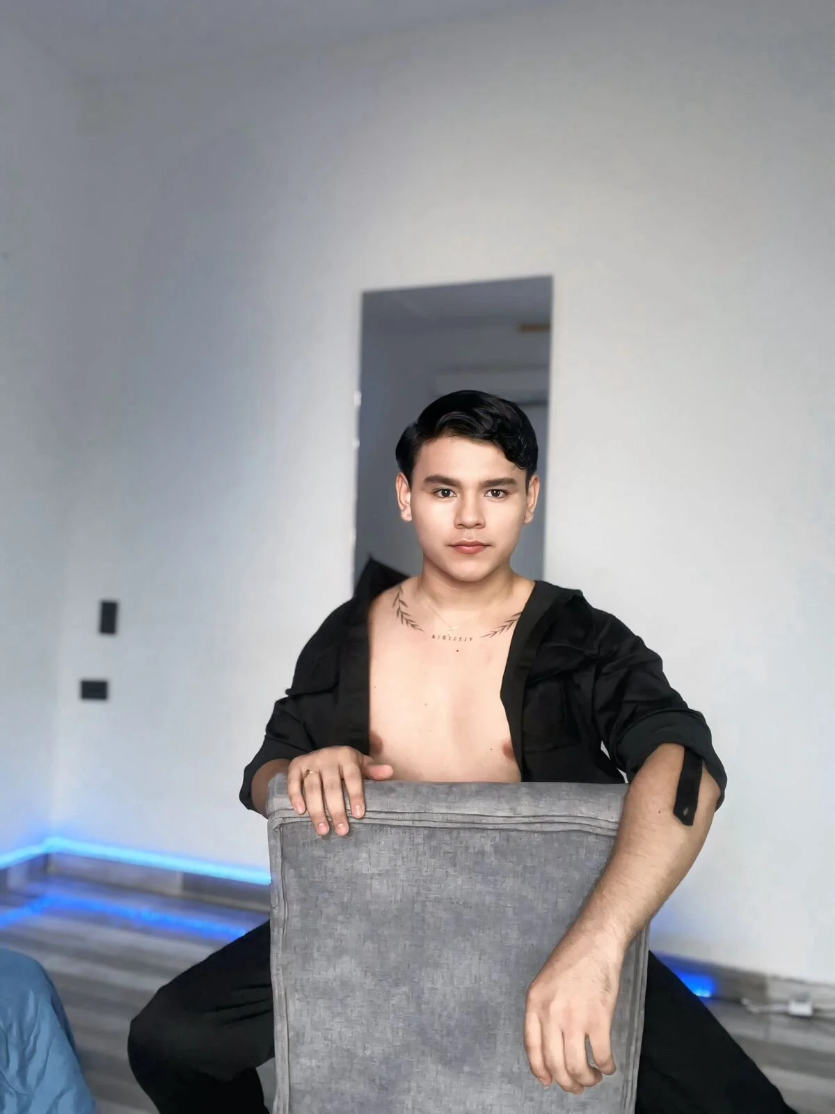 XXX Porn Photo of Nude NoahVance 7