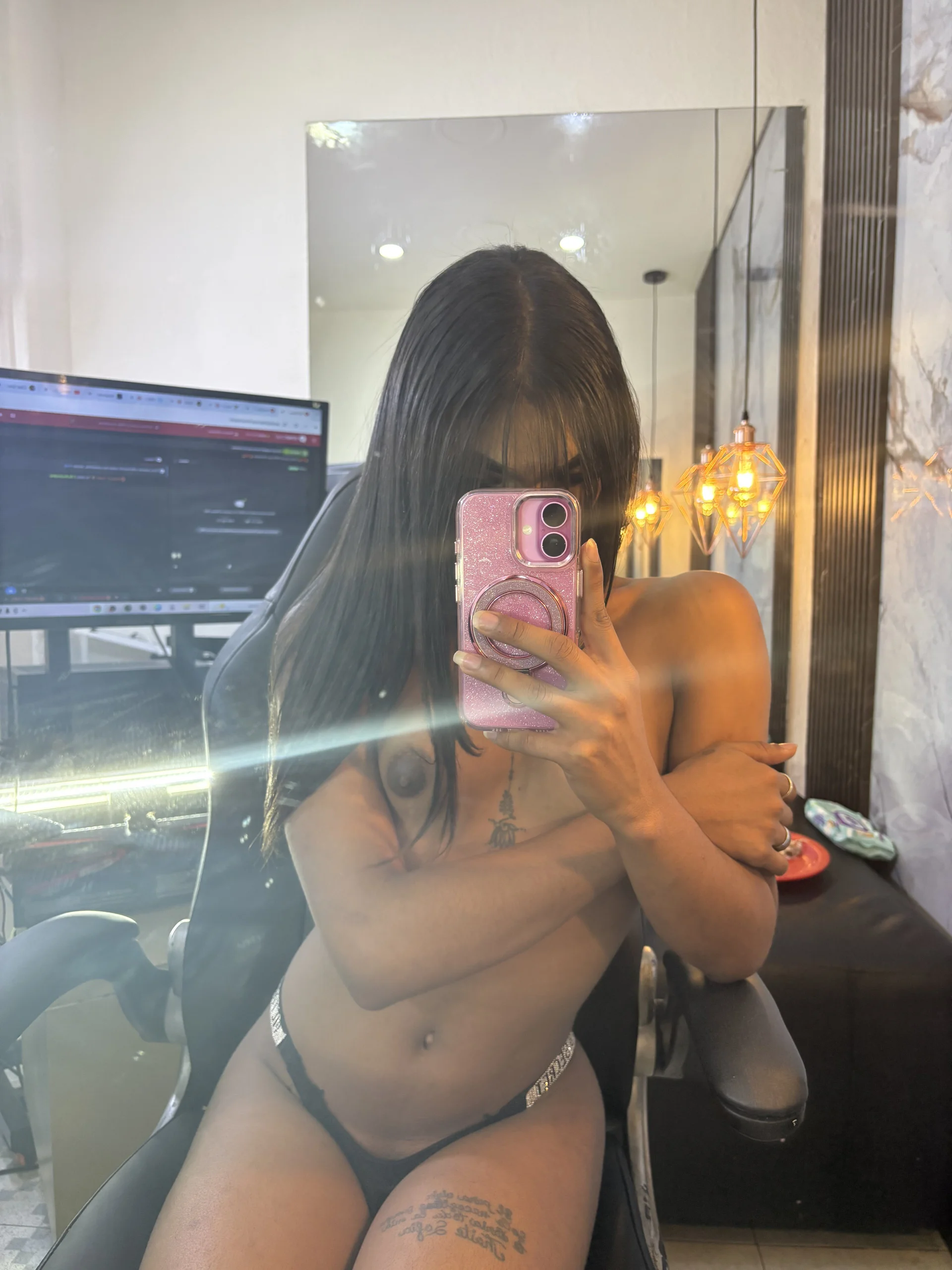 XXX Porn Photo of Nude Rosettahott 1
