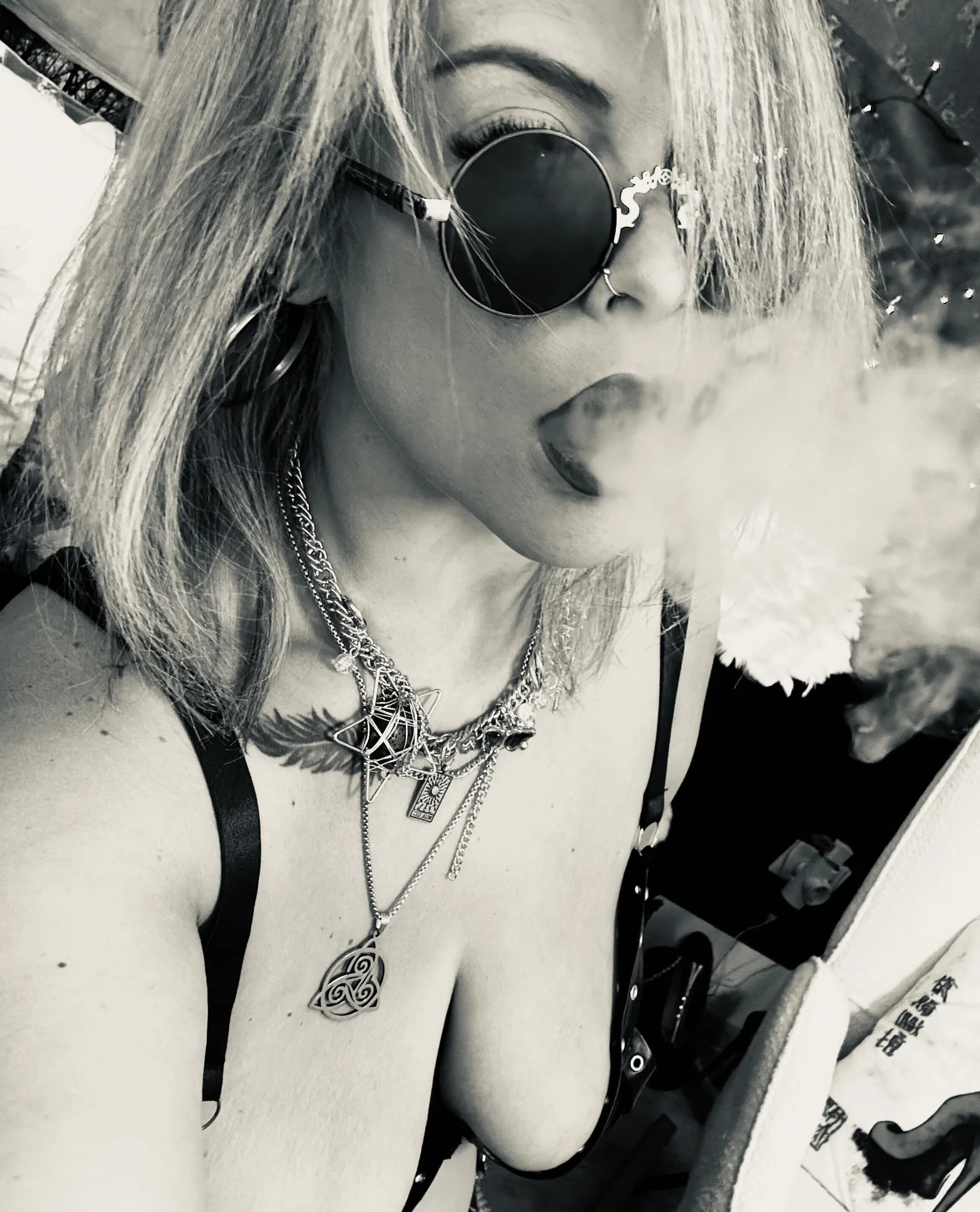 XXX Porn Photo of Nude ZoeMesmerizee 299