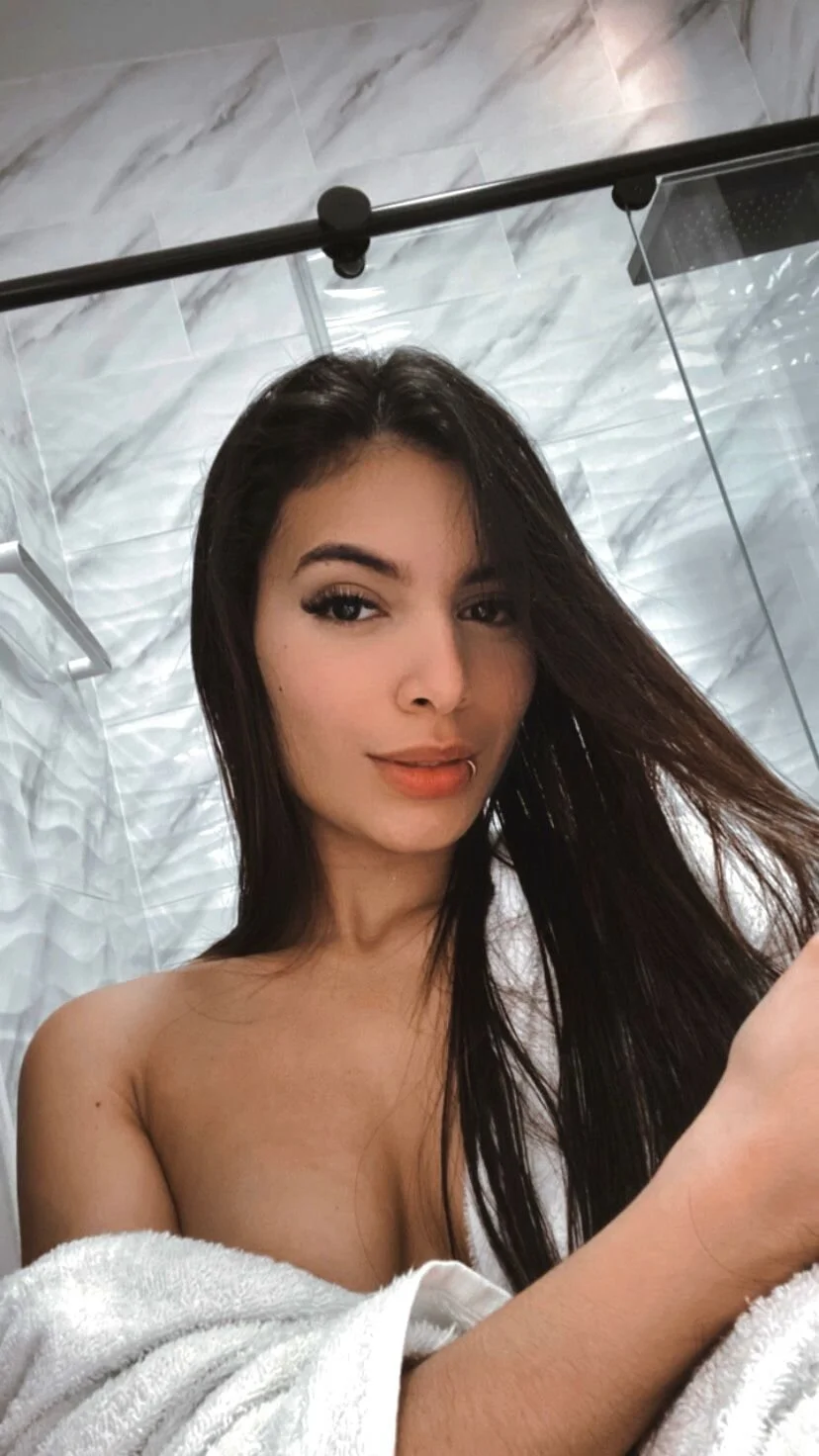 XXX Porn Photo of Nude VictoriaNoah_ 8
