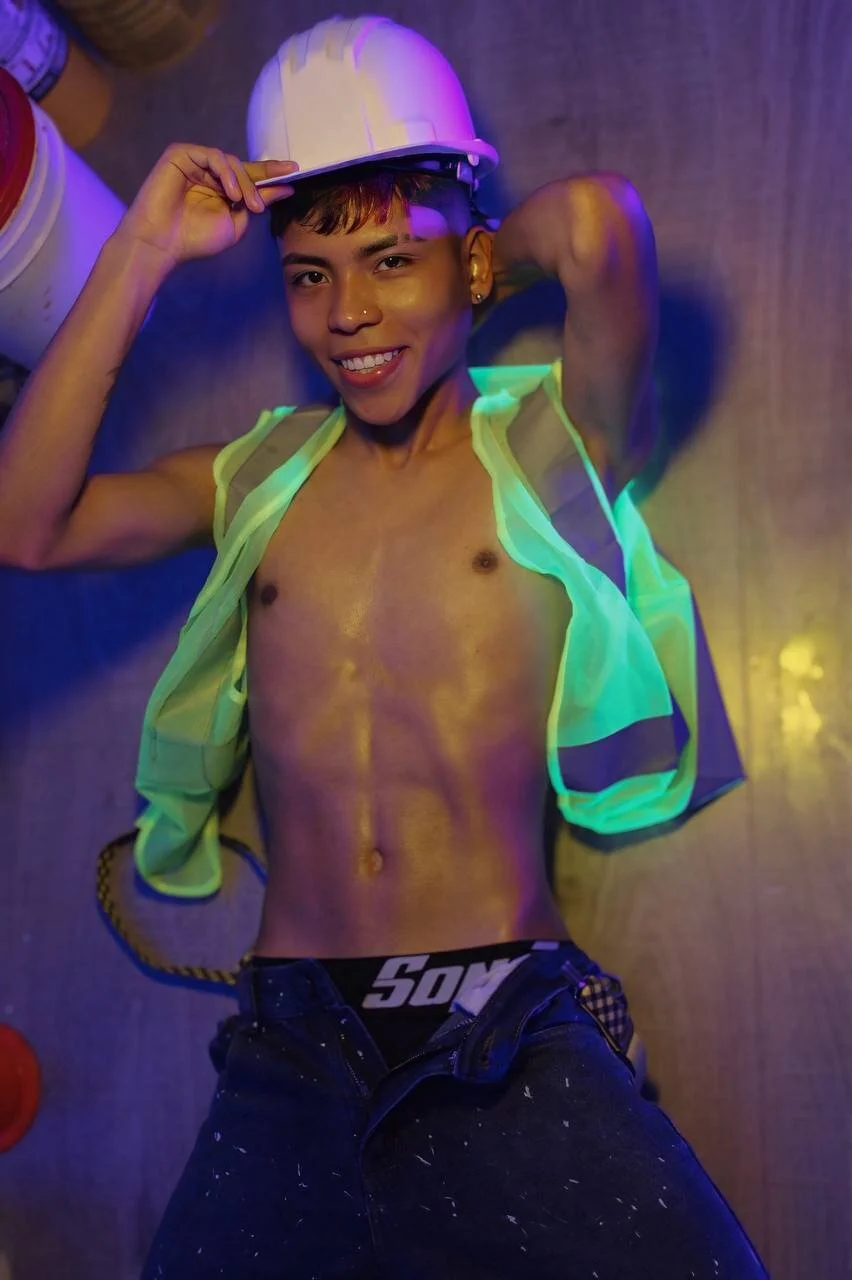 XXX Porn Photo of Nude MaxiWildd 9