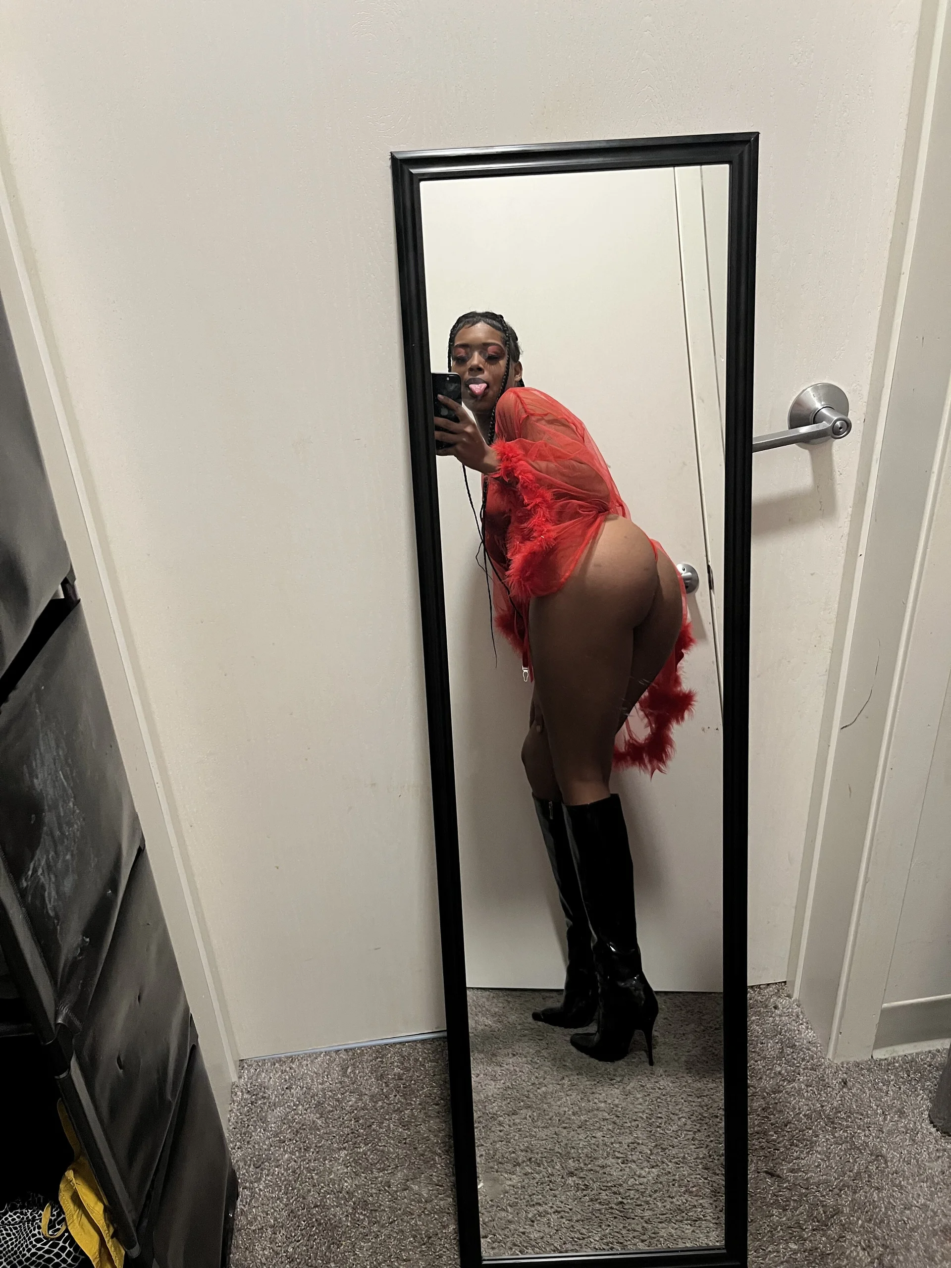 XXX Porn Photo of Nude HoneyAngel5 16