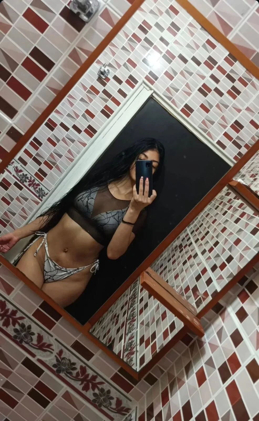 XXX Porn Photo of Nude Luuuu- 1