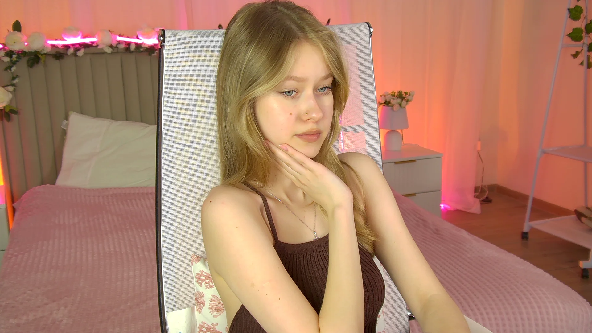 XXX Porn Photo of Nude EveMundie 26