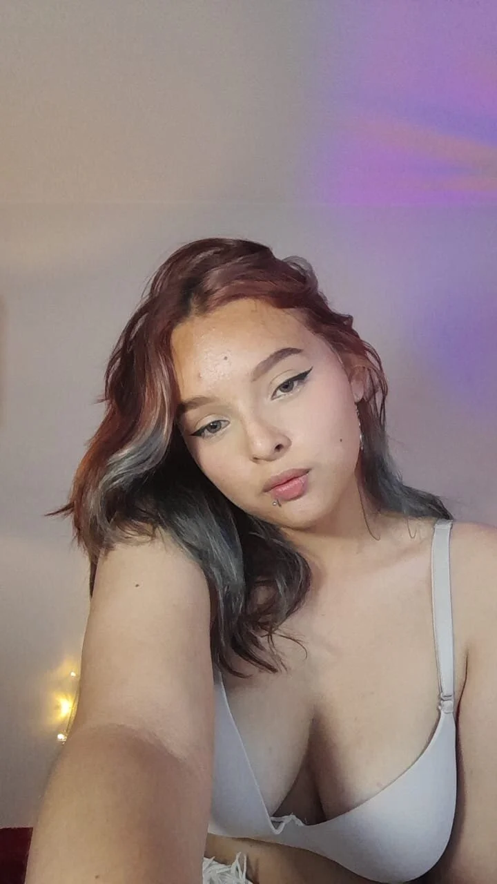 XXX Porn Photo of Nude mia_foster_t 1