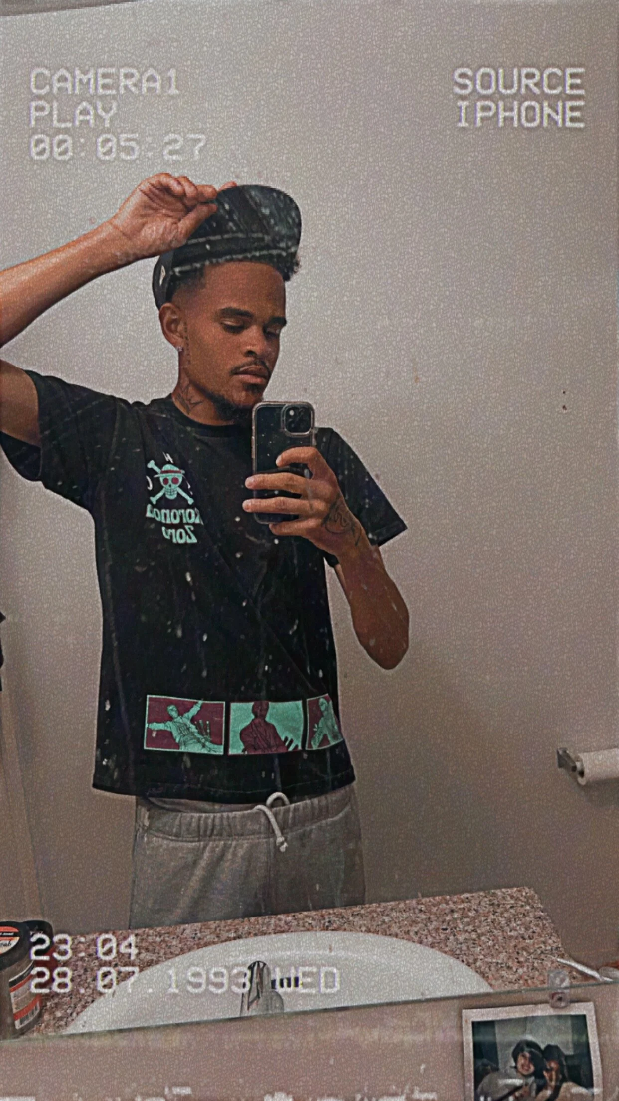 Mrmakeherwet_Tez