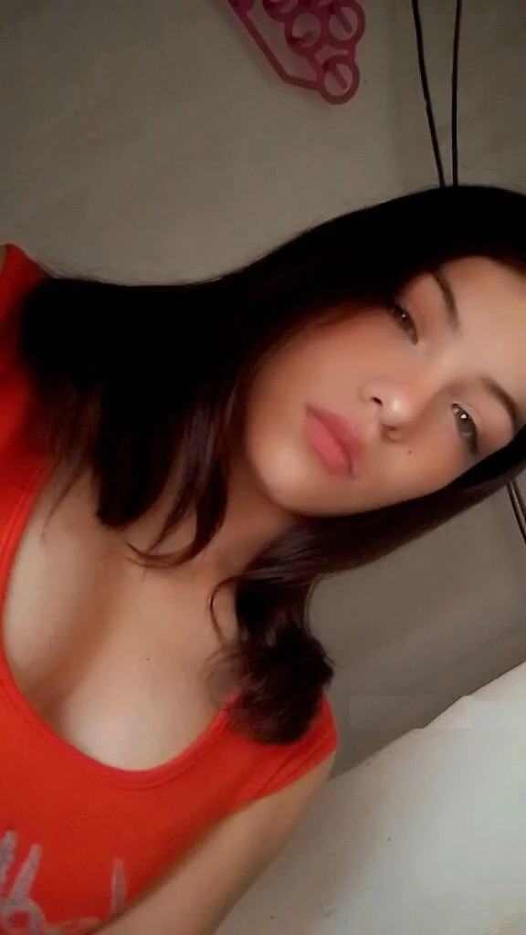 XXX Porn Photo of Nude VickyDulce 3