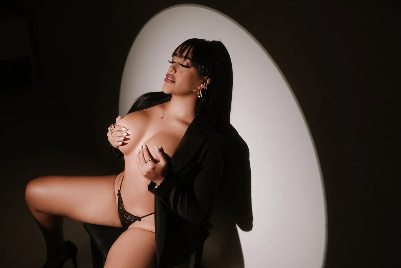 XXX Porn Photo of Nude MarianaGiiiL 17