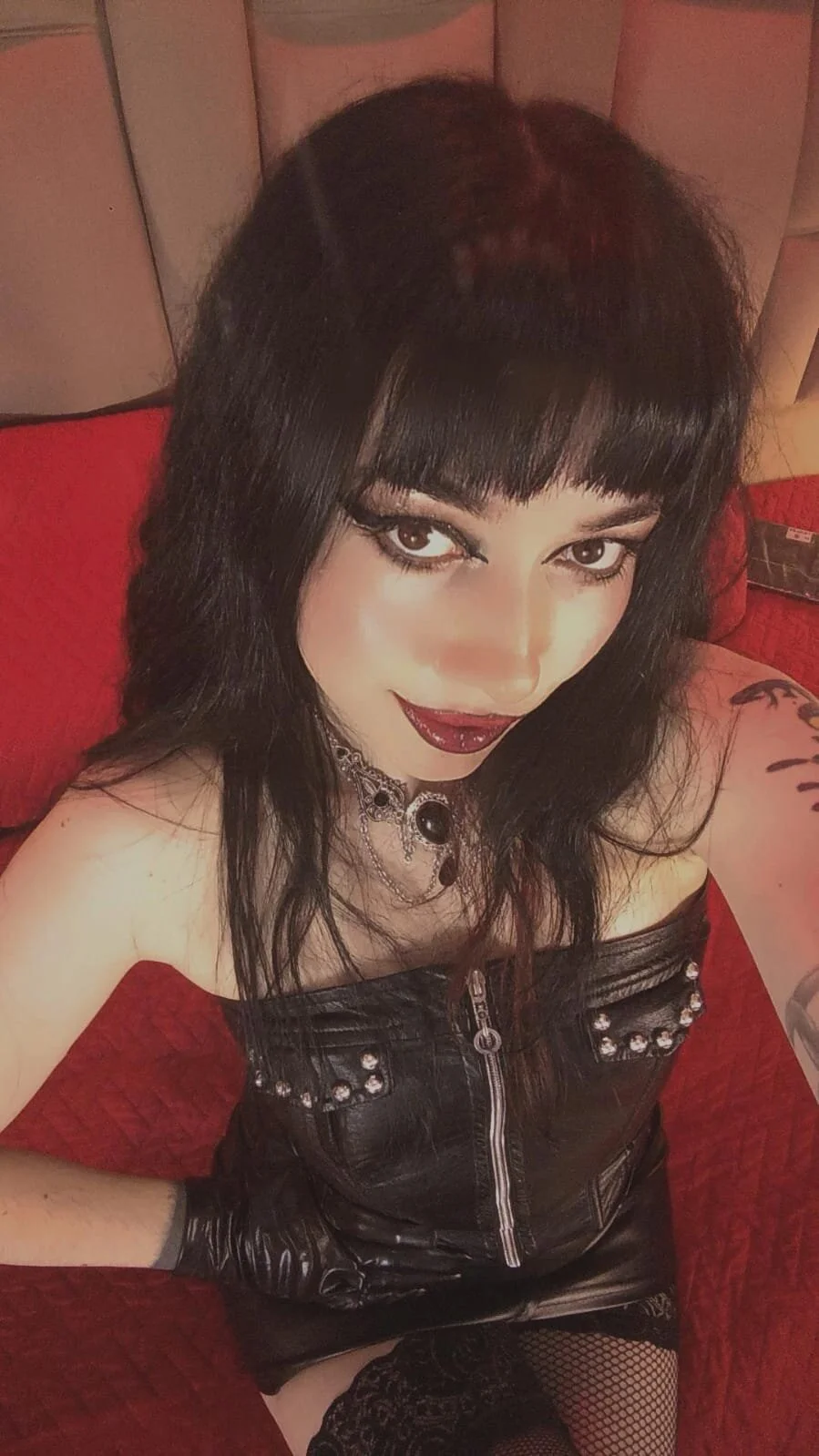 XXX Porn Photo of Nude alixxon1 300