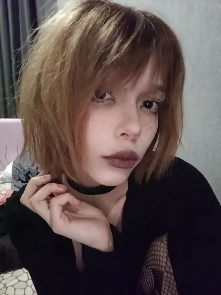 XXX Porn Photo of Nude Layla_Muur 1
