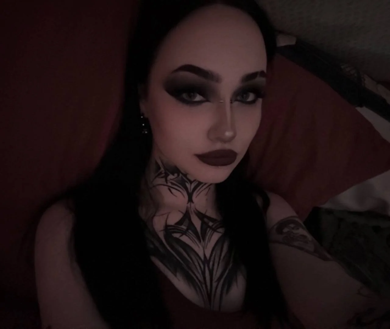 XXX Porn Photo of Nude MollyKissy 2