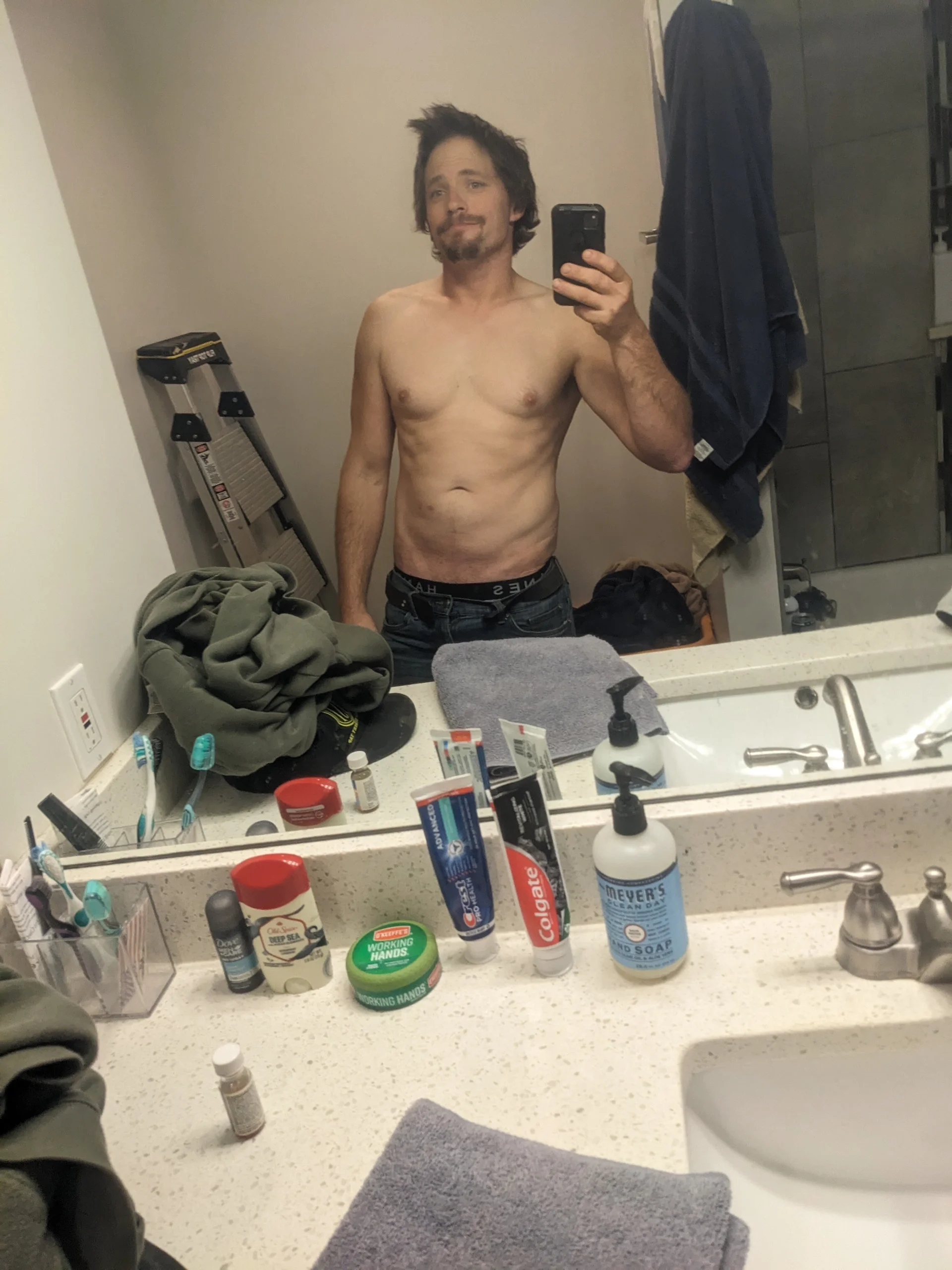 XXX Porn Photo of Nude youngbuck6874 1