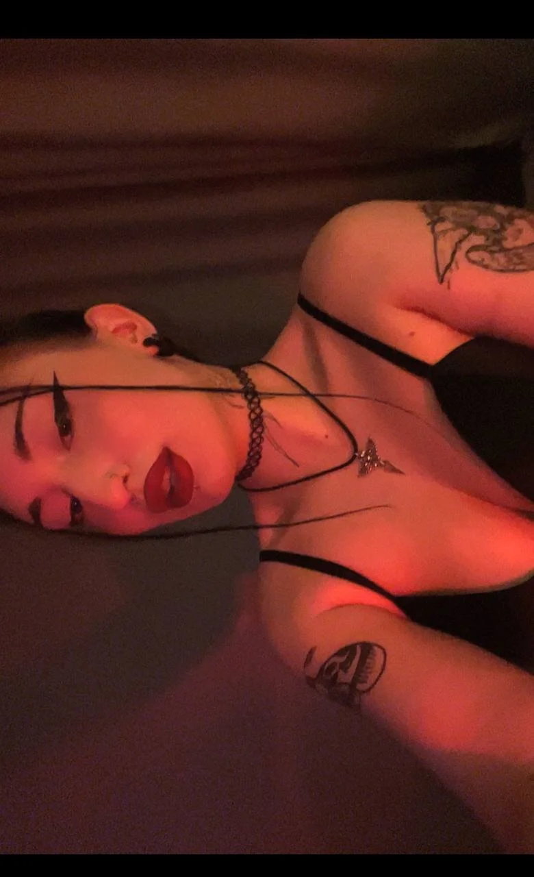 XXX Porn Photo of Nude easter_altt 18