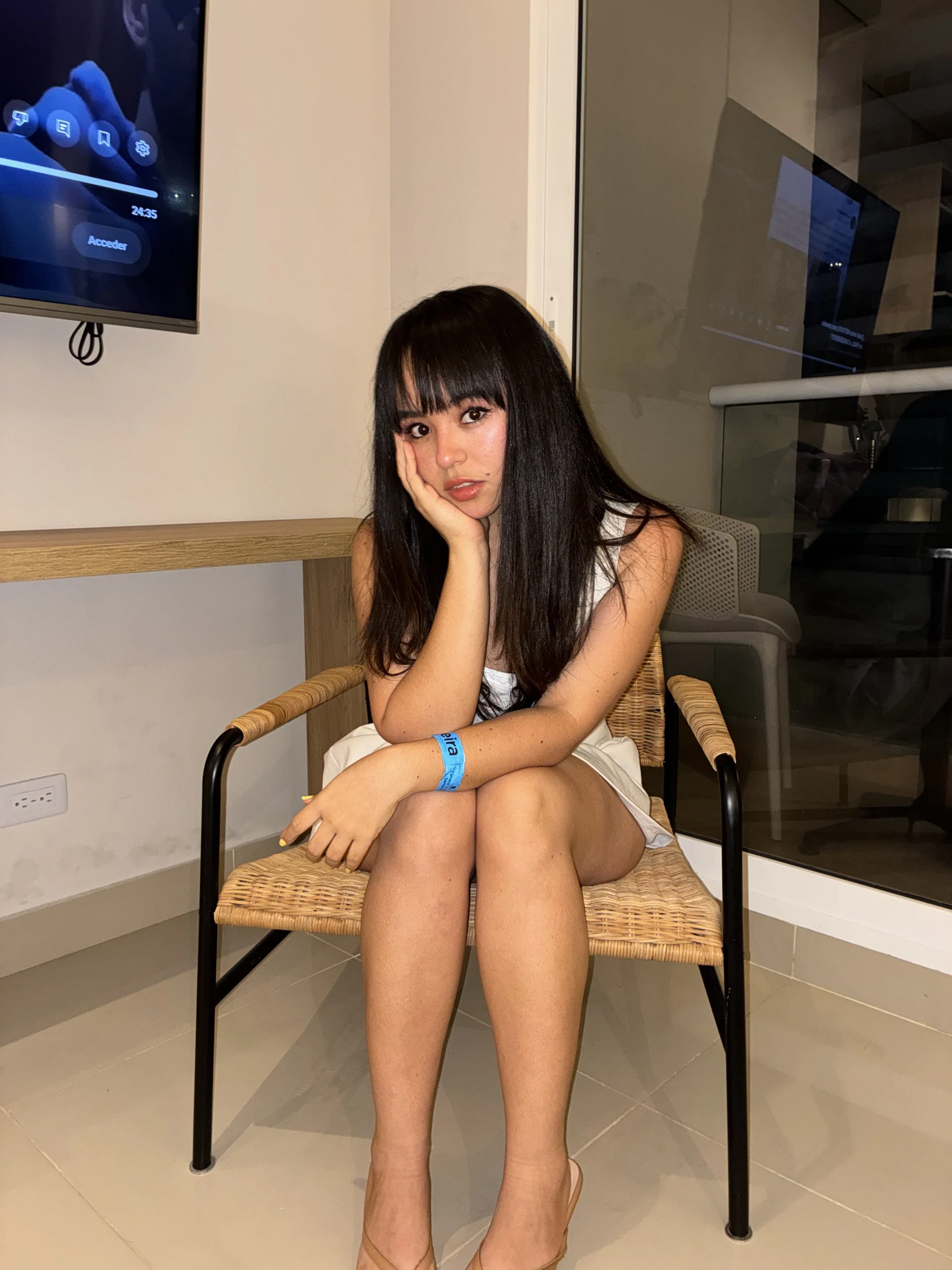 XXX Porn Photo of Nude dear_oliviaa_ 14