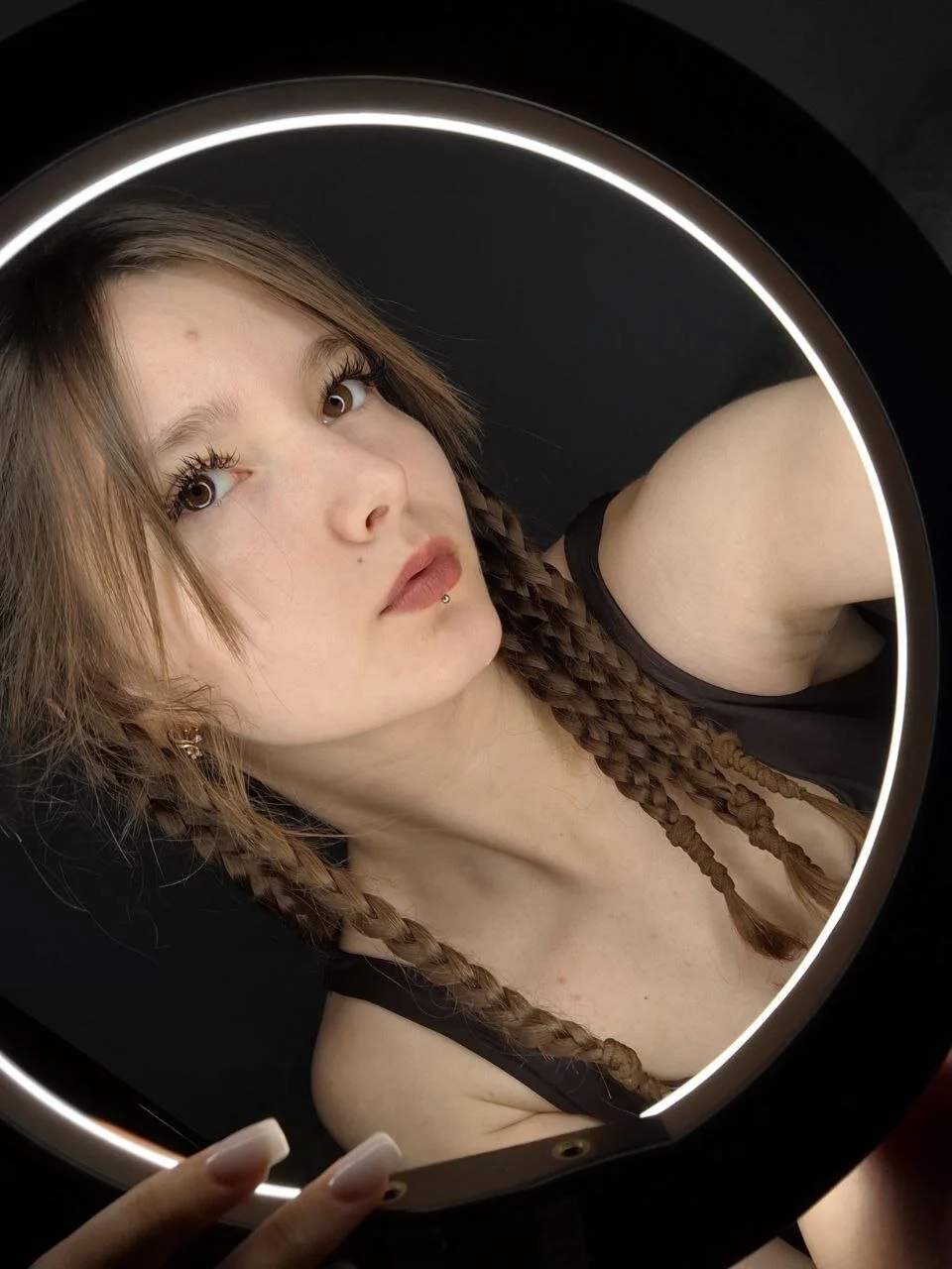 XXX Porn Photo of Nude DongMolt 329