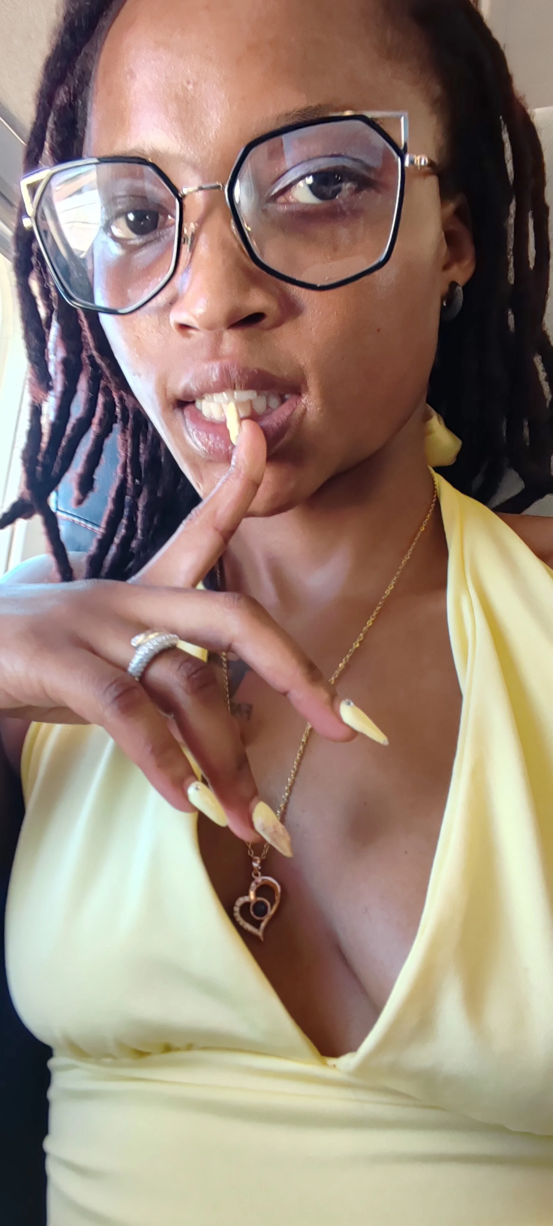 XXX Porn Photo of Nude FreakySag_8888 22