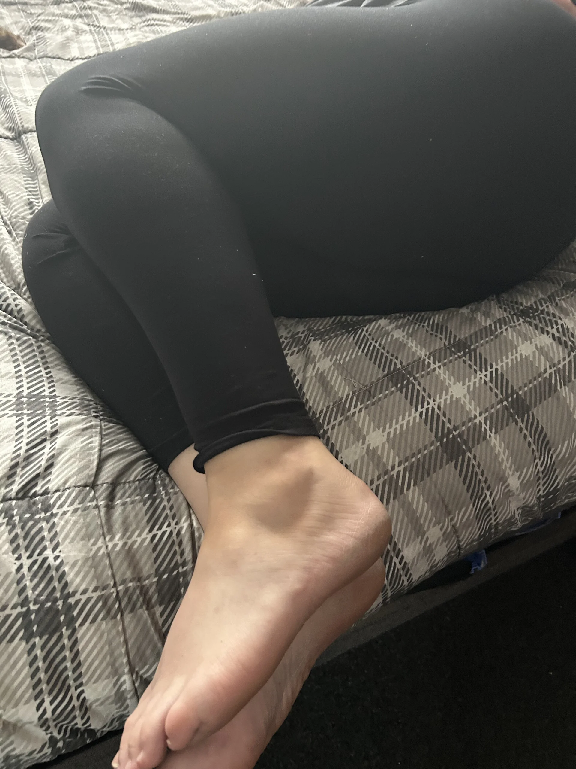 XXX Porn Photo of Nude feetwithlottielou 26