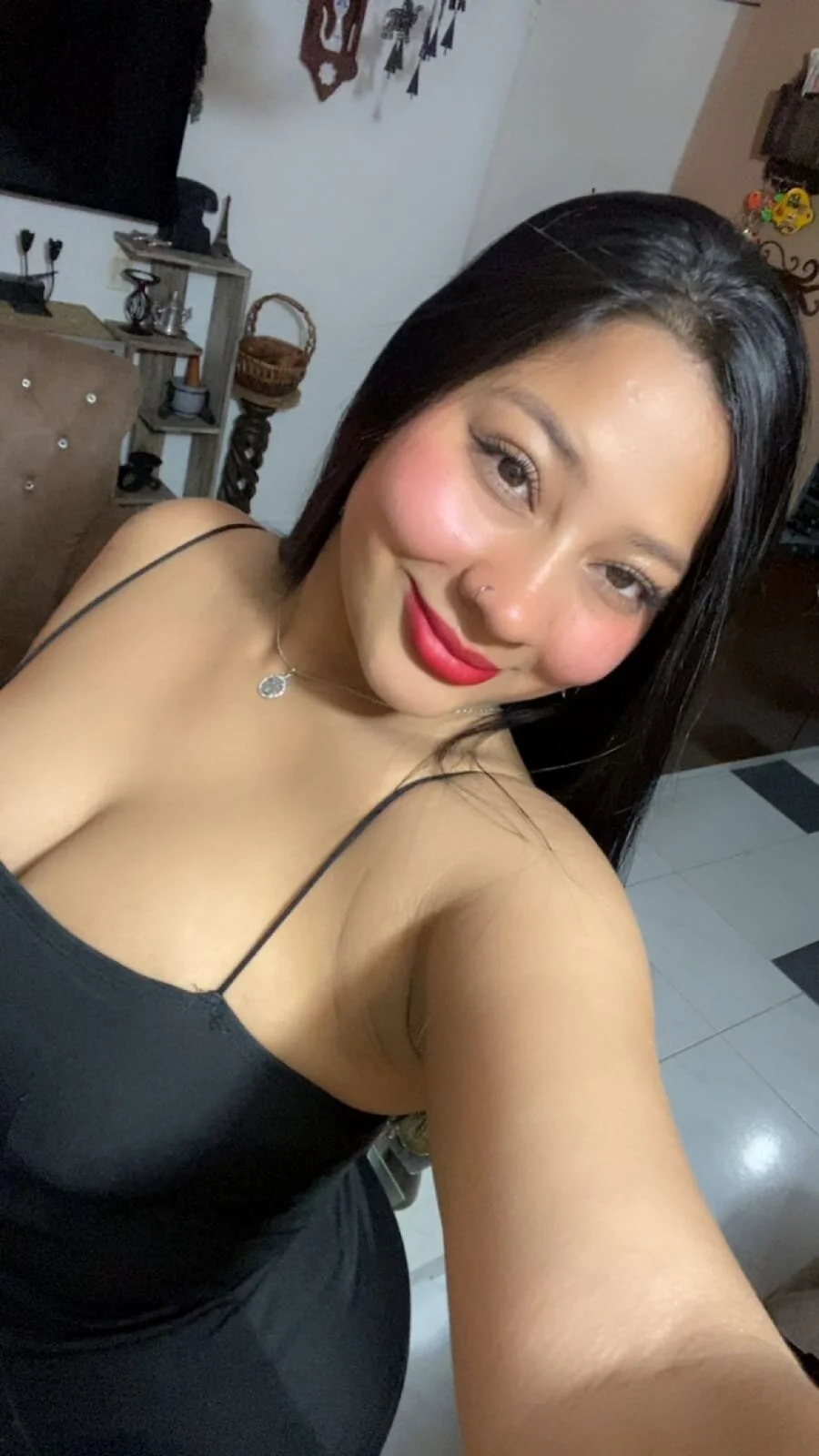 XXX Porn Photo of Nude Im_Kharla 4