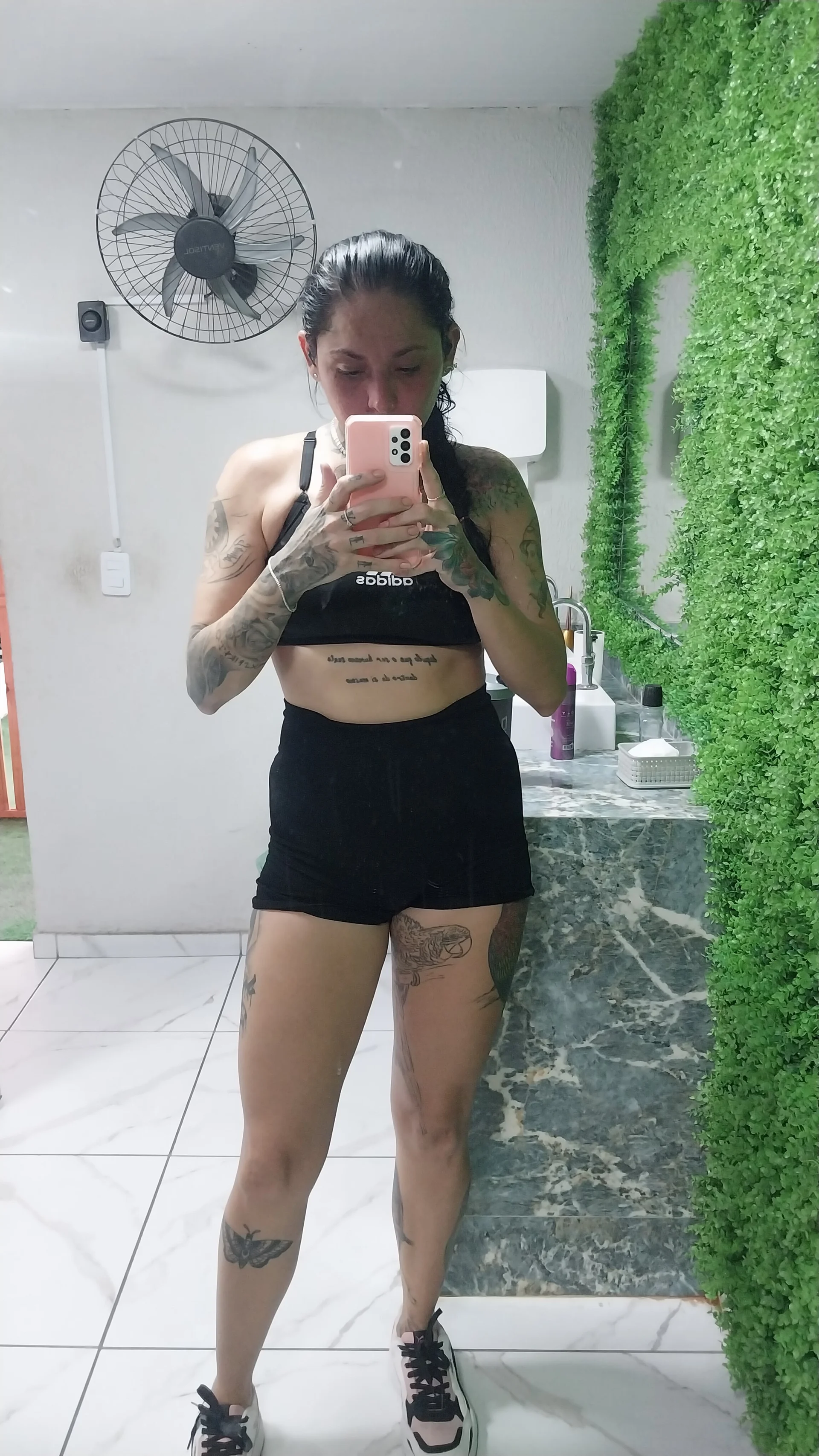 XXX Porn Photo of Nude kimmyebucetarosa 7