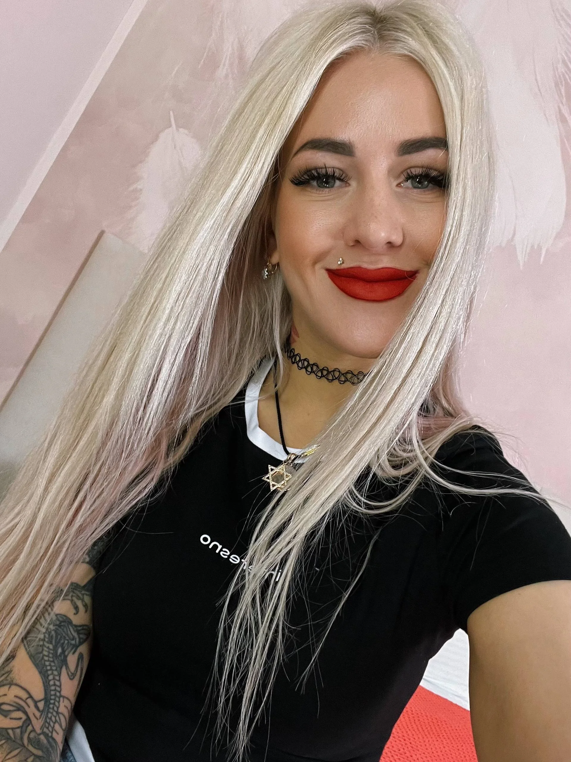 XXX Porn Photo of Nude Kira_Key 2