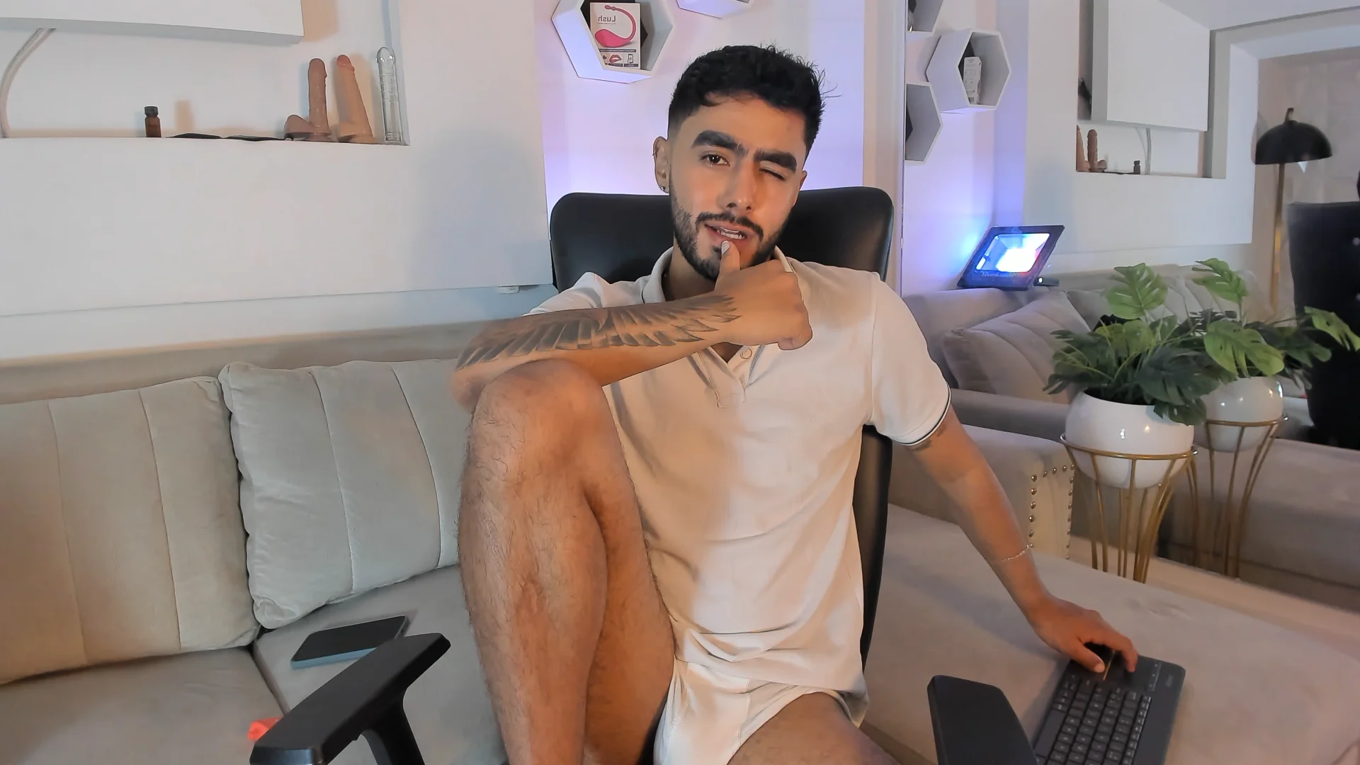 XXX Porn Photo of Nude ItsMeEros 172