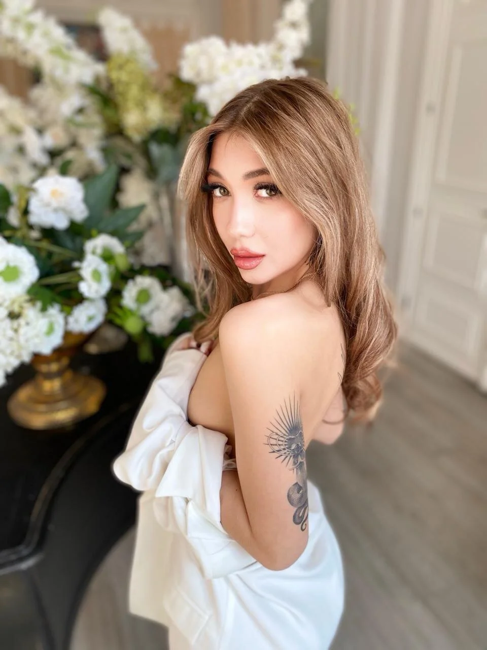 XXX Porn Photo of Nude Martina_Isseee 11