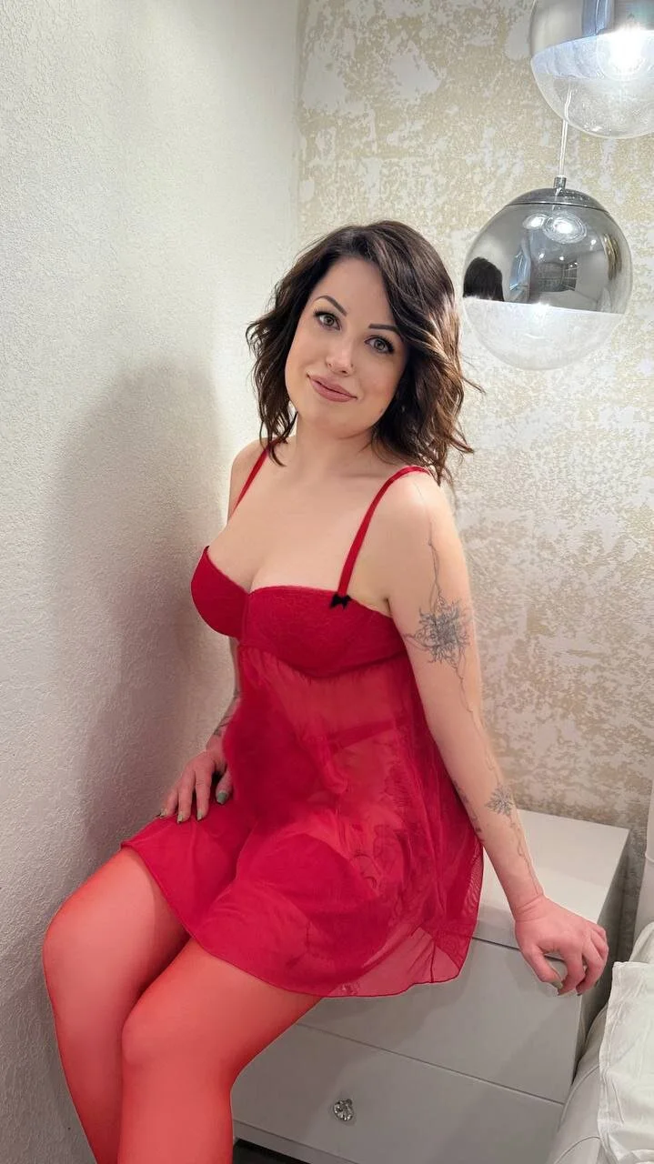 XXX Porn Photo of Nude Emily_Midlton 13
