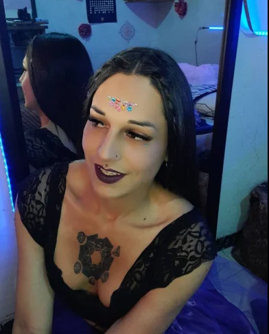 XXX Porn Photo of Nude purplekattlyn 6