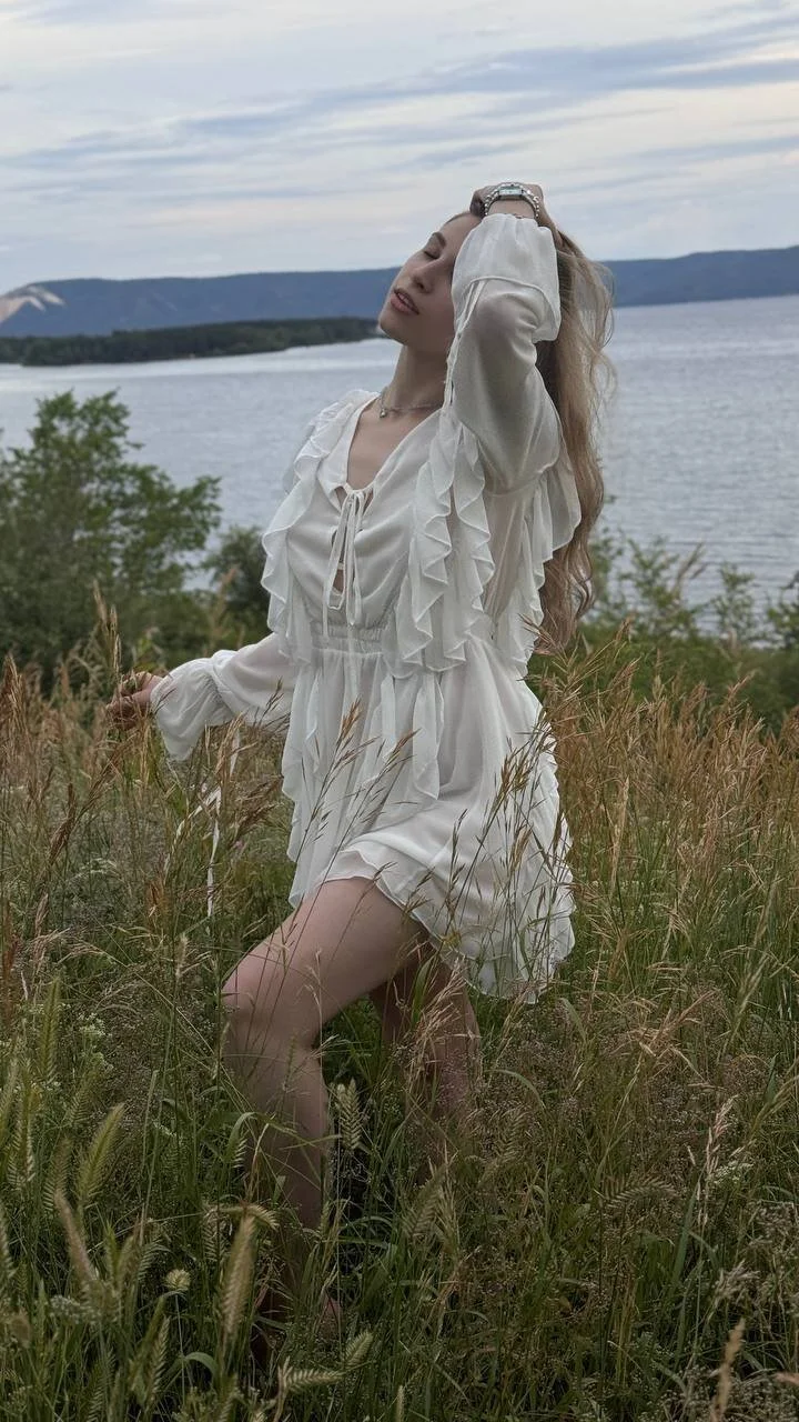 XXX Porn Photo of Nude EllieCutes 18